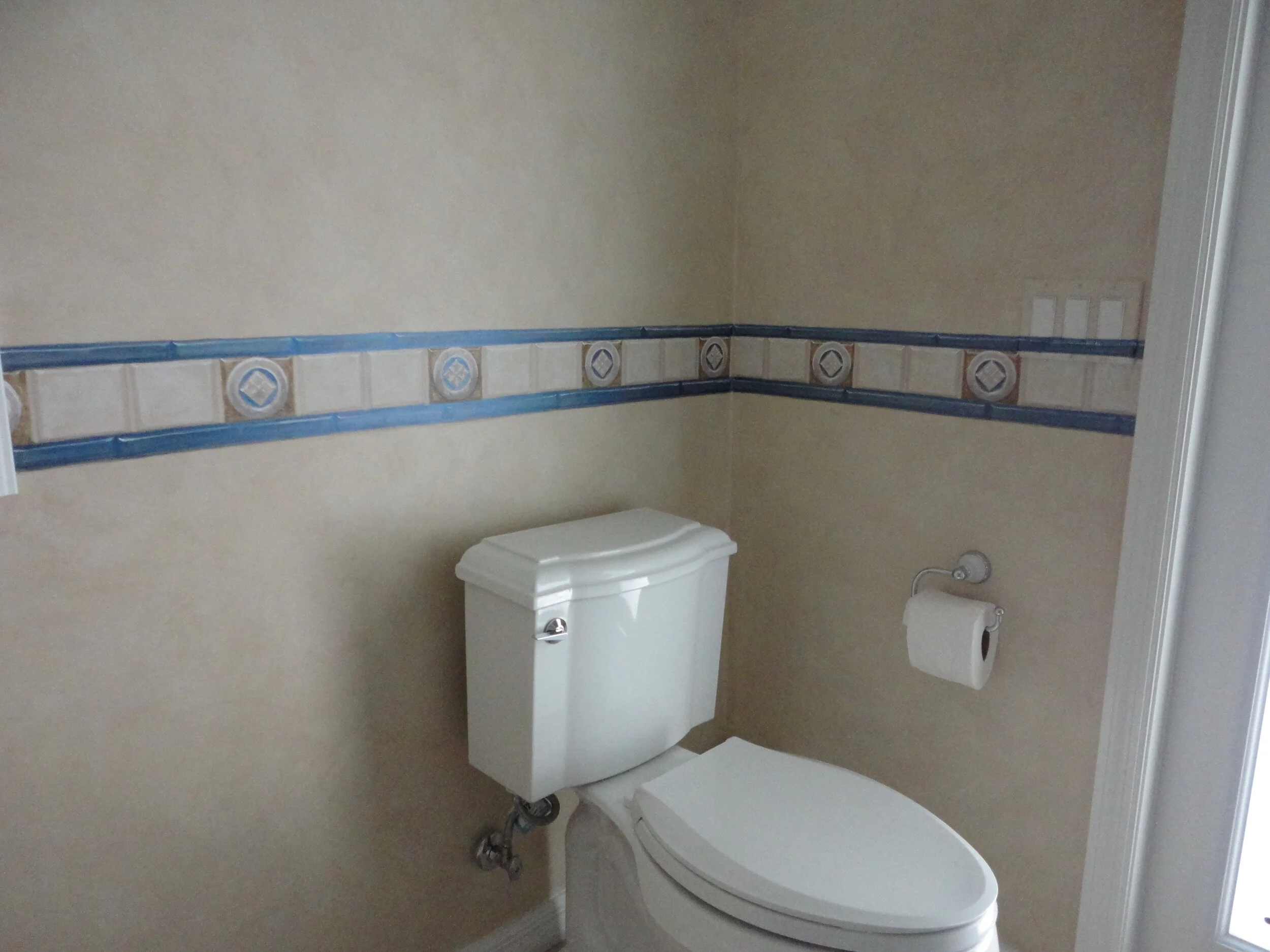 Bathroom Tile Decor-5