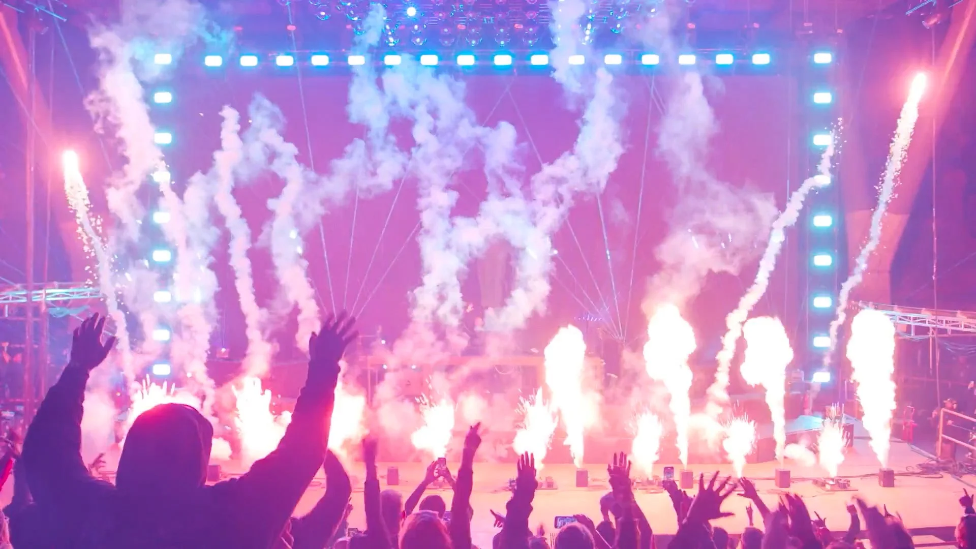 META - RED ROCKS CONCERT SERIES: ALESSO - :30