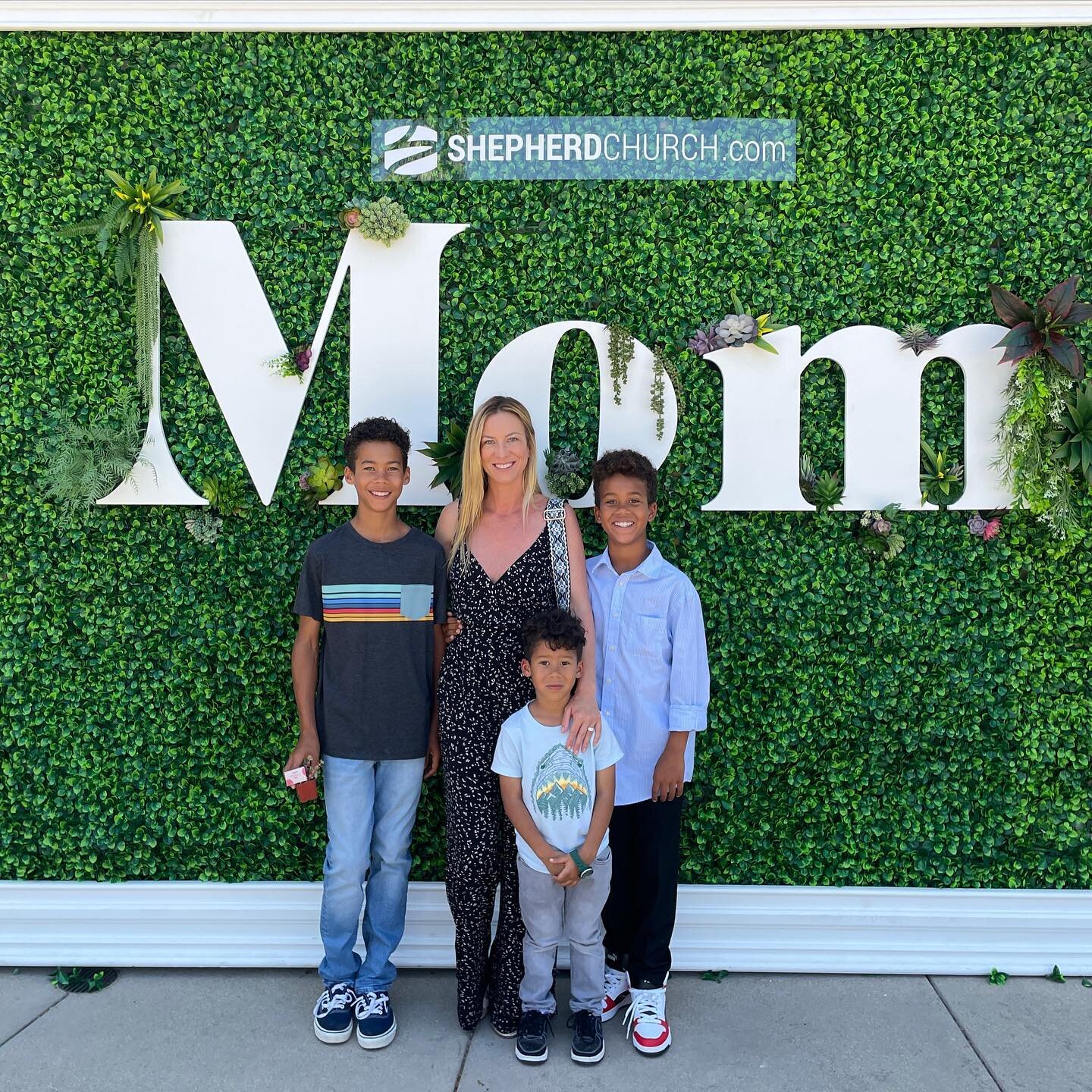 I am proud to work overtime for these kiddos. My entire heart &amp; soul is greatful to be their Mom! 

#momlife #godsplan #boymom #happymothersday #themostimportantjobofmylife