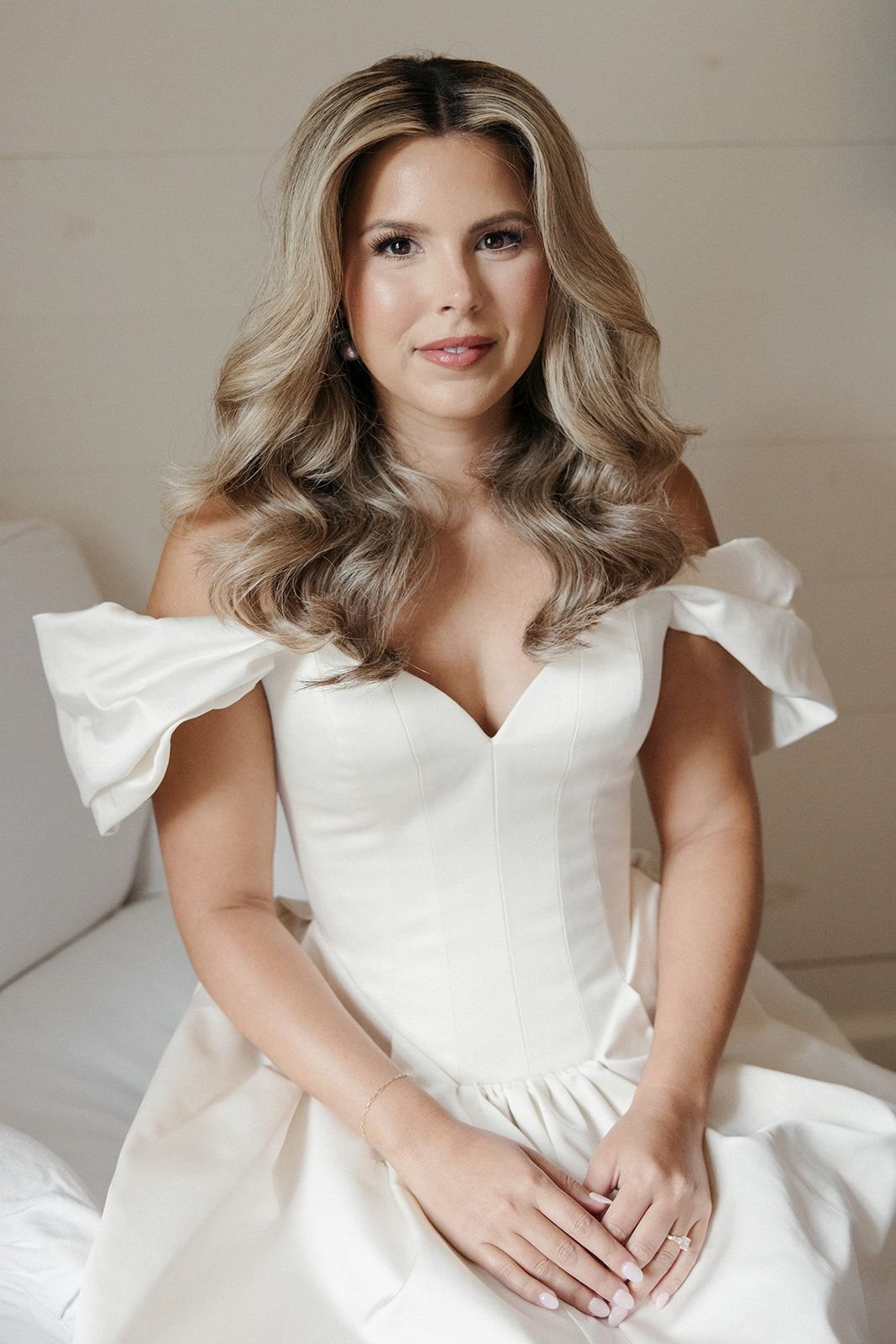 Photographer: @laurennicolephoto_
Artists: Yeli, Veronica