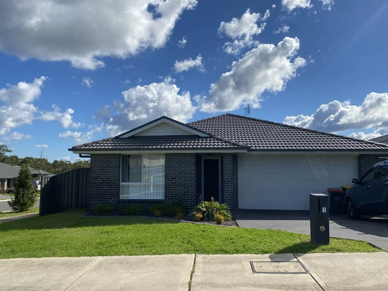 Large Family Home In Hamlyn Terrace