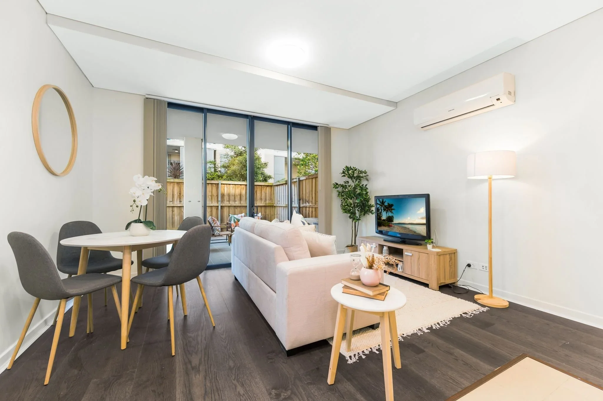Two-Bedroom Apartment In Hornsby