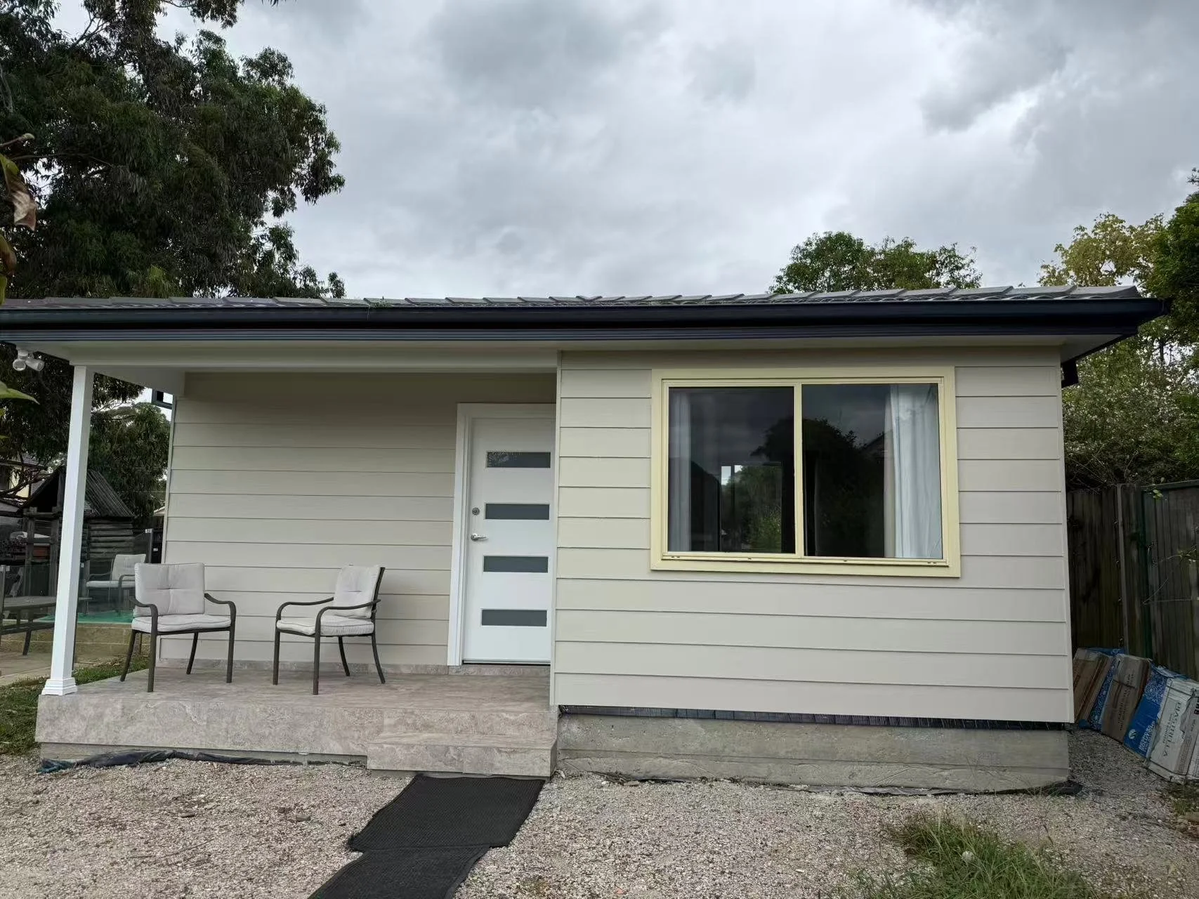Stylish Granny Flat In Croydon