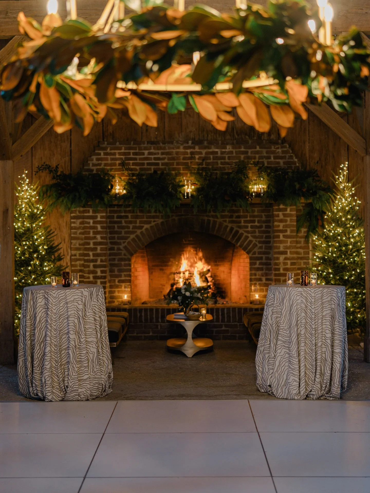 Adorned in candlelight and a cozy winter palette. Happy first anniversary, Grace and Michael🤎✨
.
.
.
Design &amp; Coordination: @grove.designs.co
Photography: @kdimeg_photo
Videography: @twoflyguysmedia 
Hair: @cooperdrake @salonliv
Makeup: @paperdo