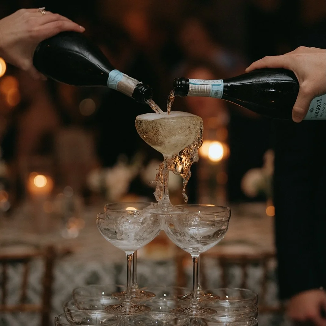 The final pour of 2025, cheers 🥂