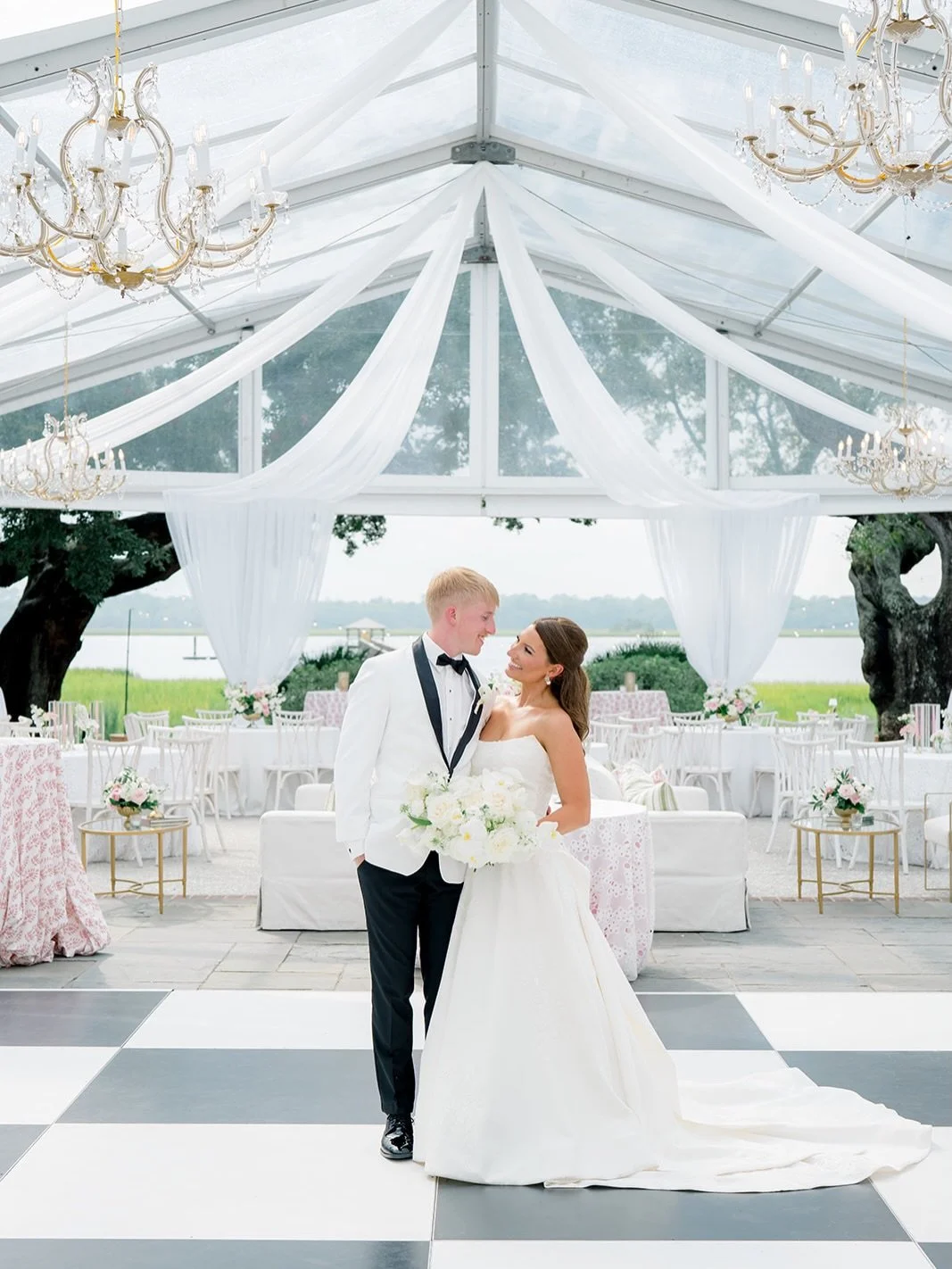 One year since a day filled with love, laughter, and lots and lots of pink. 💕 Happy first anniversary, Kenna &amp; Johny! 
.
.
.
Design and Coordination: @grove.designs.co 
Photographer: @kdimeg_photo 
Content Creator: @borrowedandtruecontentco 
Ven