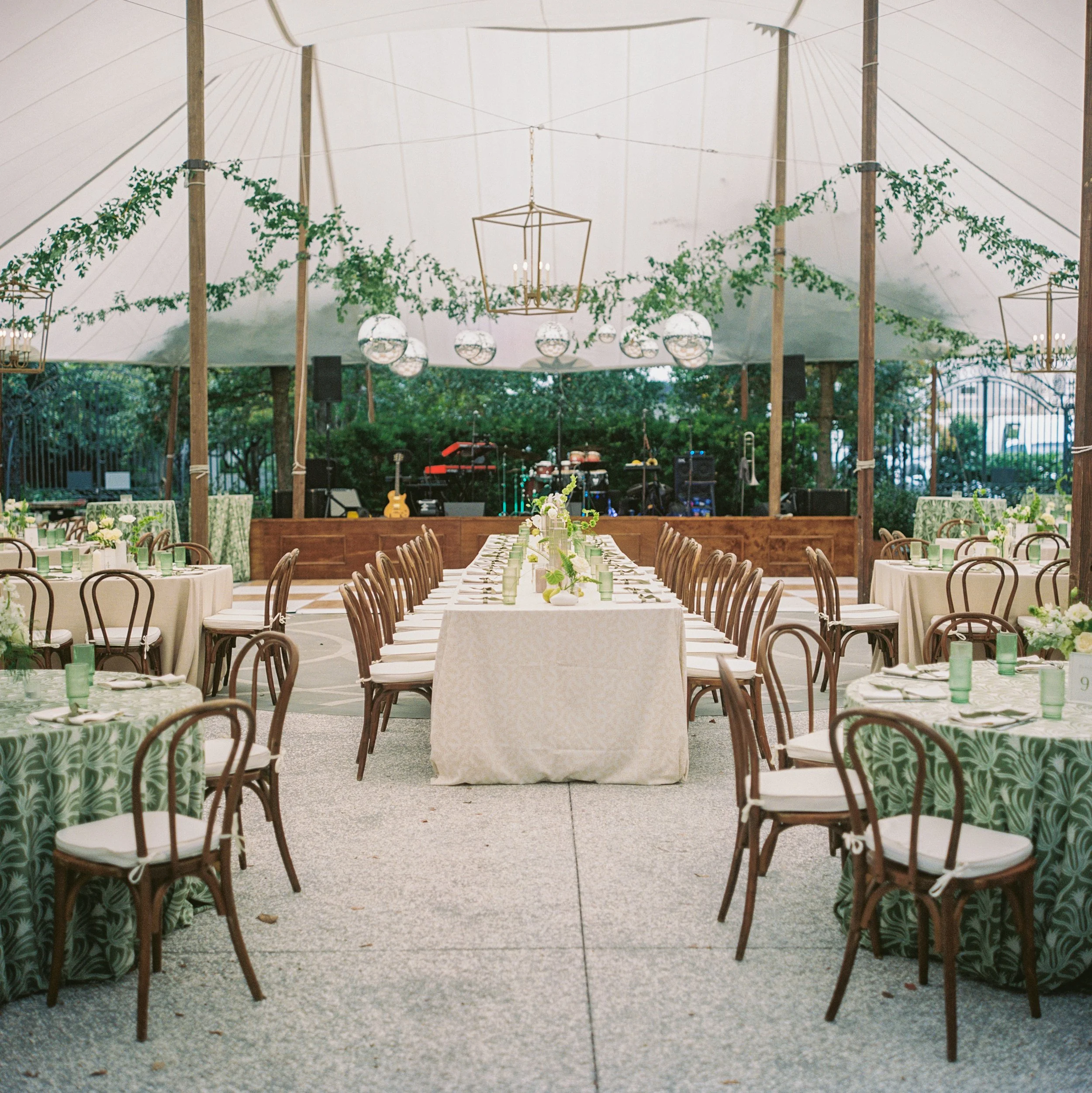 2510-meagan-michael-gibbes-museum-wedding-517.jpg