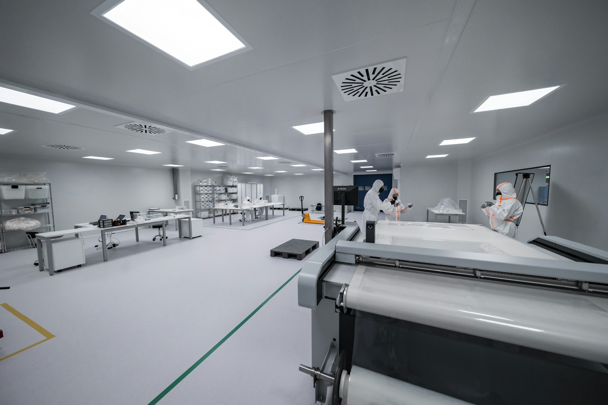 The Guide to Cleanroom Standards