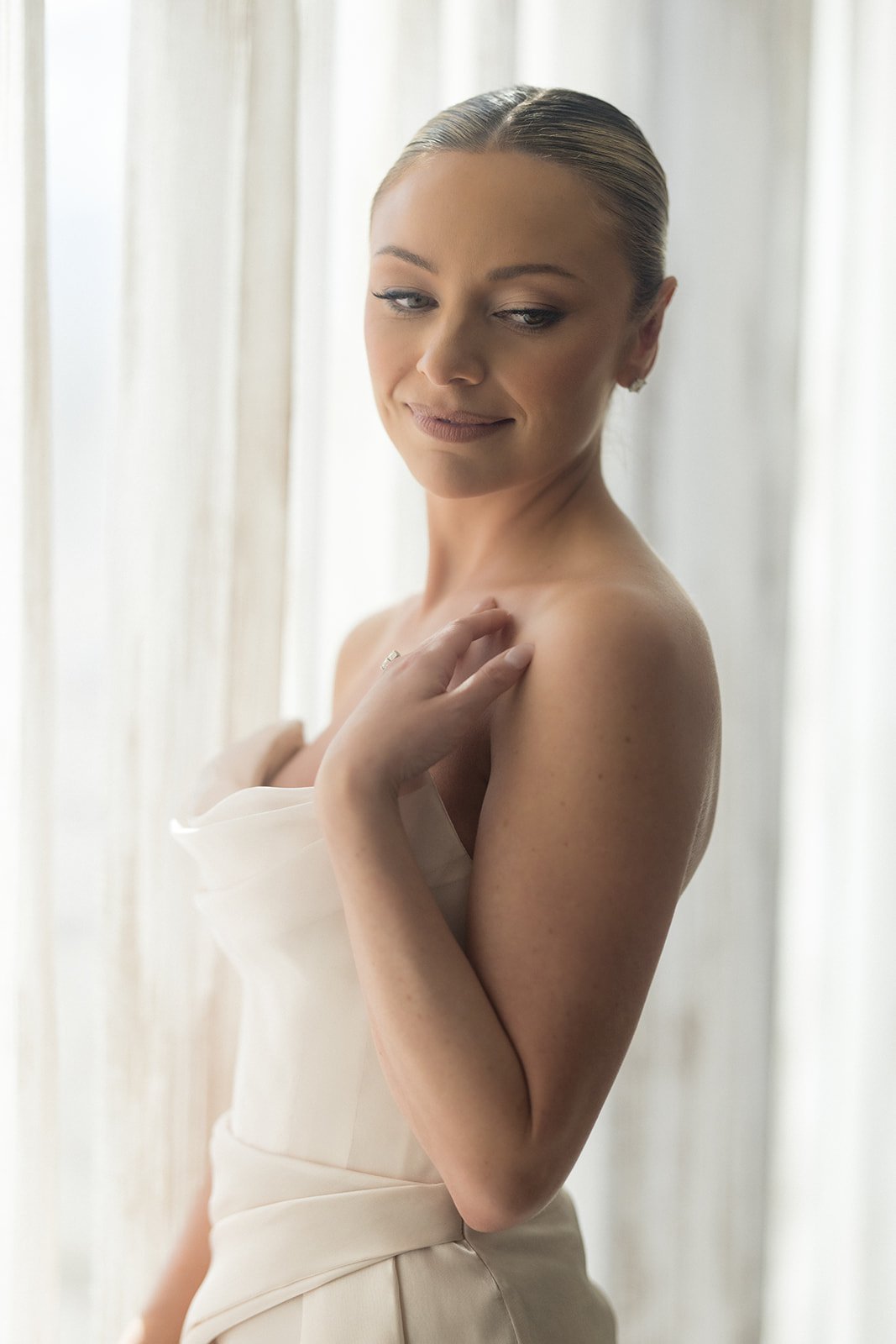 Las Vegas Wedding Planner - Alexa Getting Ready-343.jpg