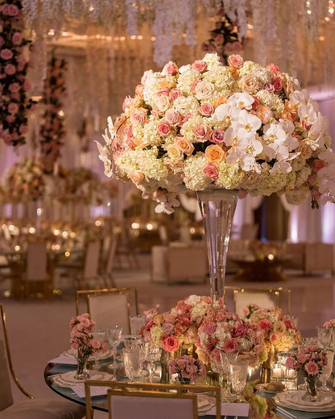 Beautiful people should be surrounded by beautiful things. Gorgeous flowers. Gilded tables. Hand painted dance floors and people they love.

It&rsquo;s often the little things that make a big impact on your wedding. Scroll through these images, and t