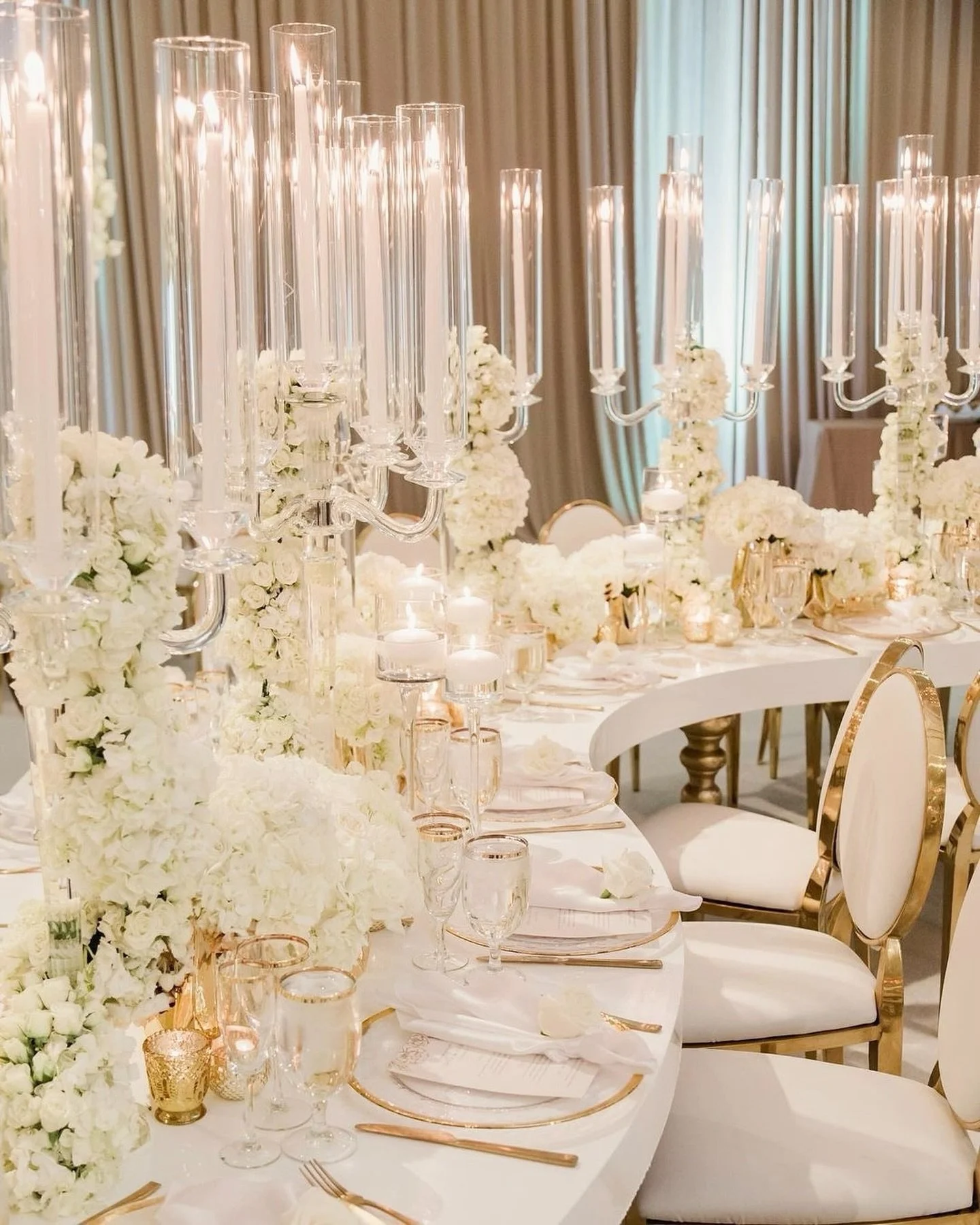 How do you make your wedding stand out from the rest?  What makes your wedding special?

One of the easiest ways to create a compelling design is to play with your table arrangements. A lot of people immediately think of round tables with the occasio