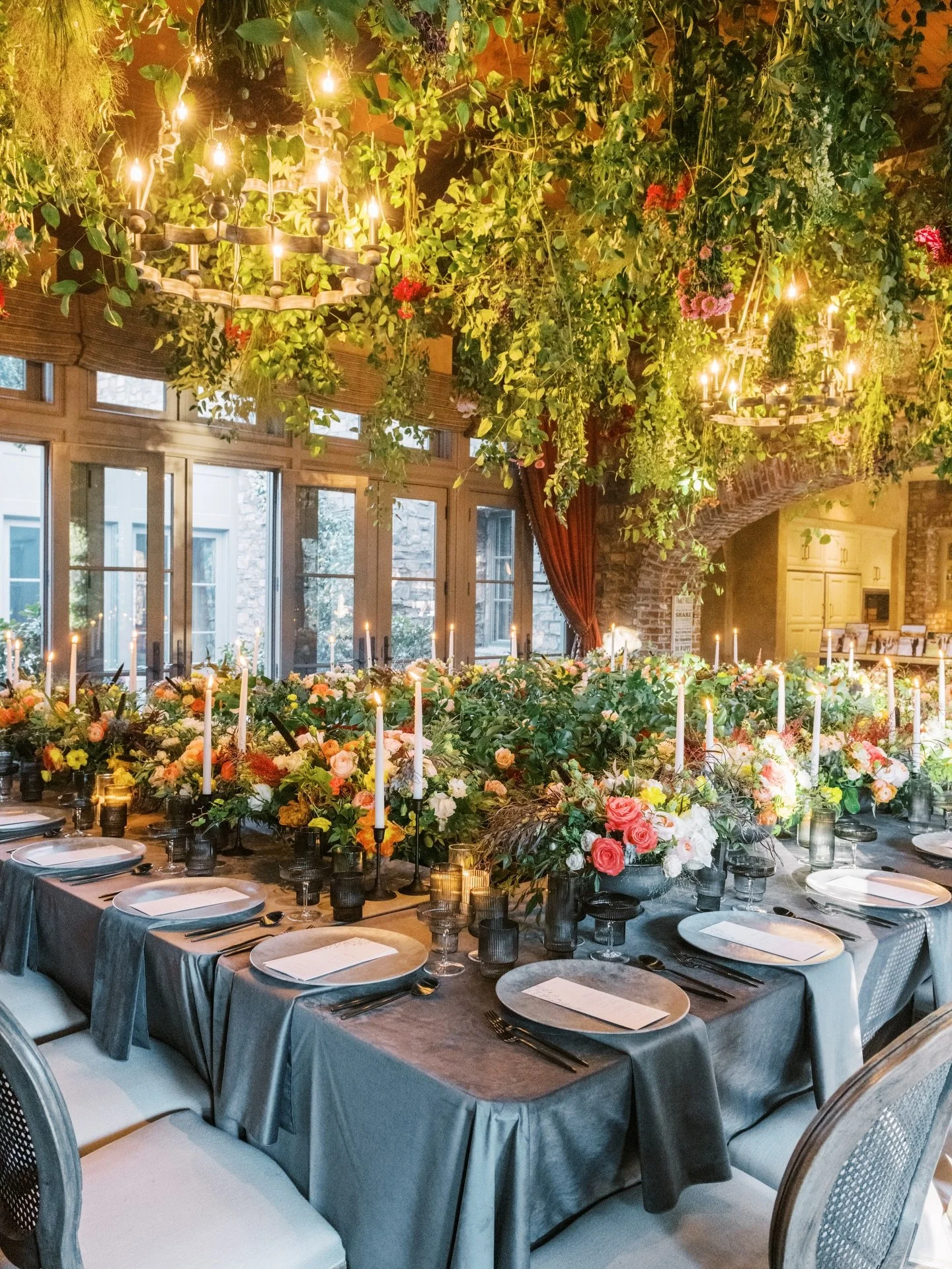 Planning a fall wedding doesn&rsquo;t begin in the fall.  It begins now&hellip;with intentional decisions that shape how you want your wedding reception to look and feel.

Because long before your guests ever take their seats, we are designing an exp