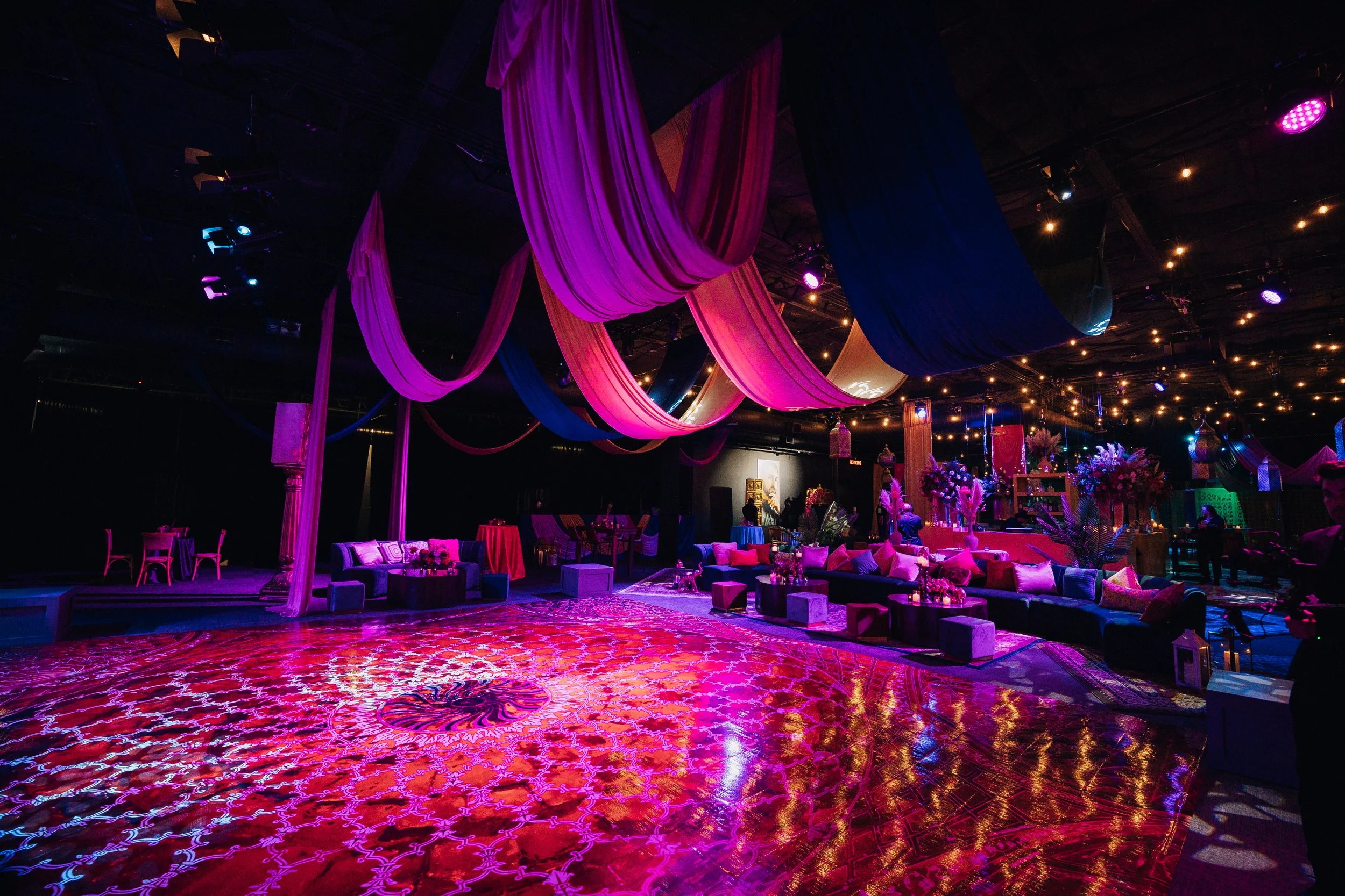 Elaborate draping. Luxury Wedding Trends 2026.  Wedding Planner Andrea Eppolito.