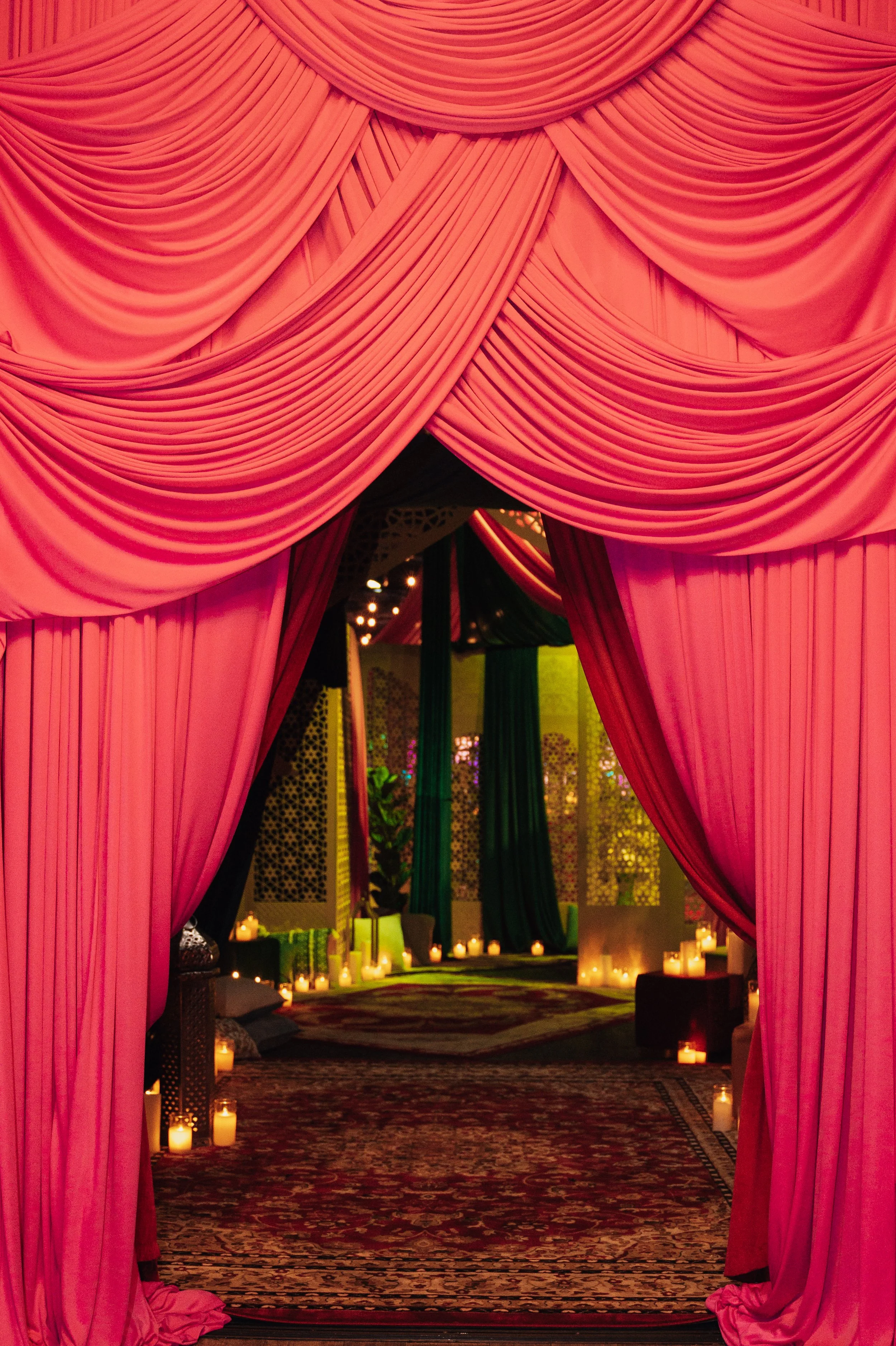 Luxe Arabian Night's Birthday Party in Las Vegas.  Luxury Event Planner Andrea Eppolito.  Images be MESUS Studio.