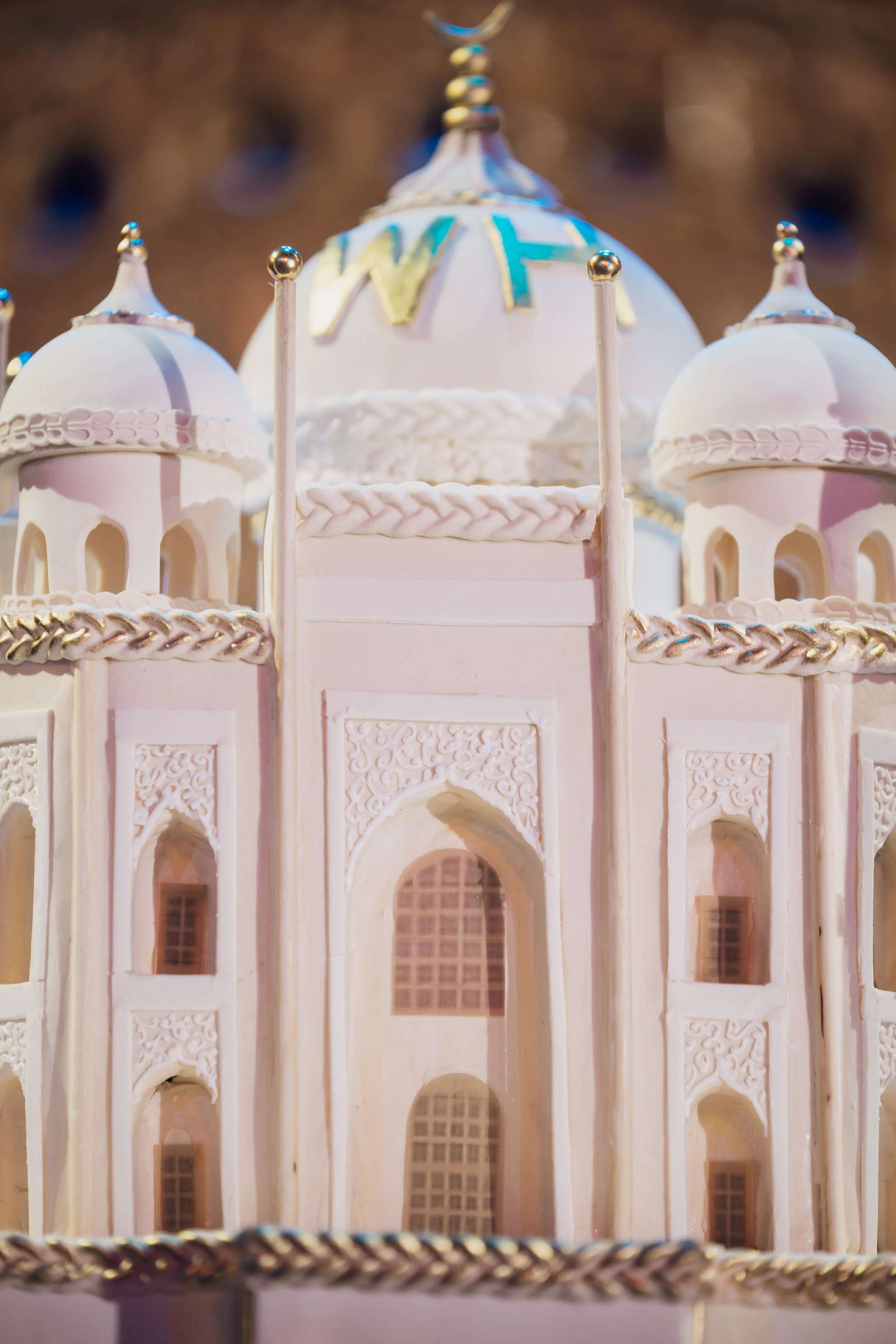 Taj Mahal Birthday Cake by CAKED Las Vegas. Luxe Arabian Night's Birthday Party in Las Vegas.  Luxury Event Planner Andrea Eppolito.  Images be MESUS Studio.