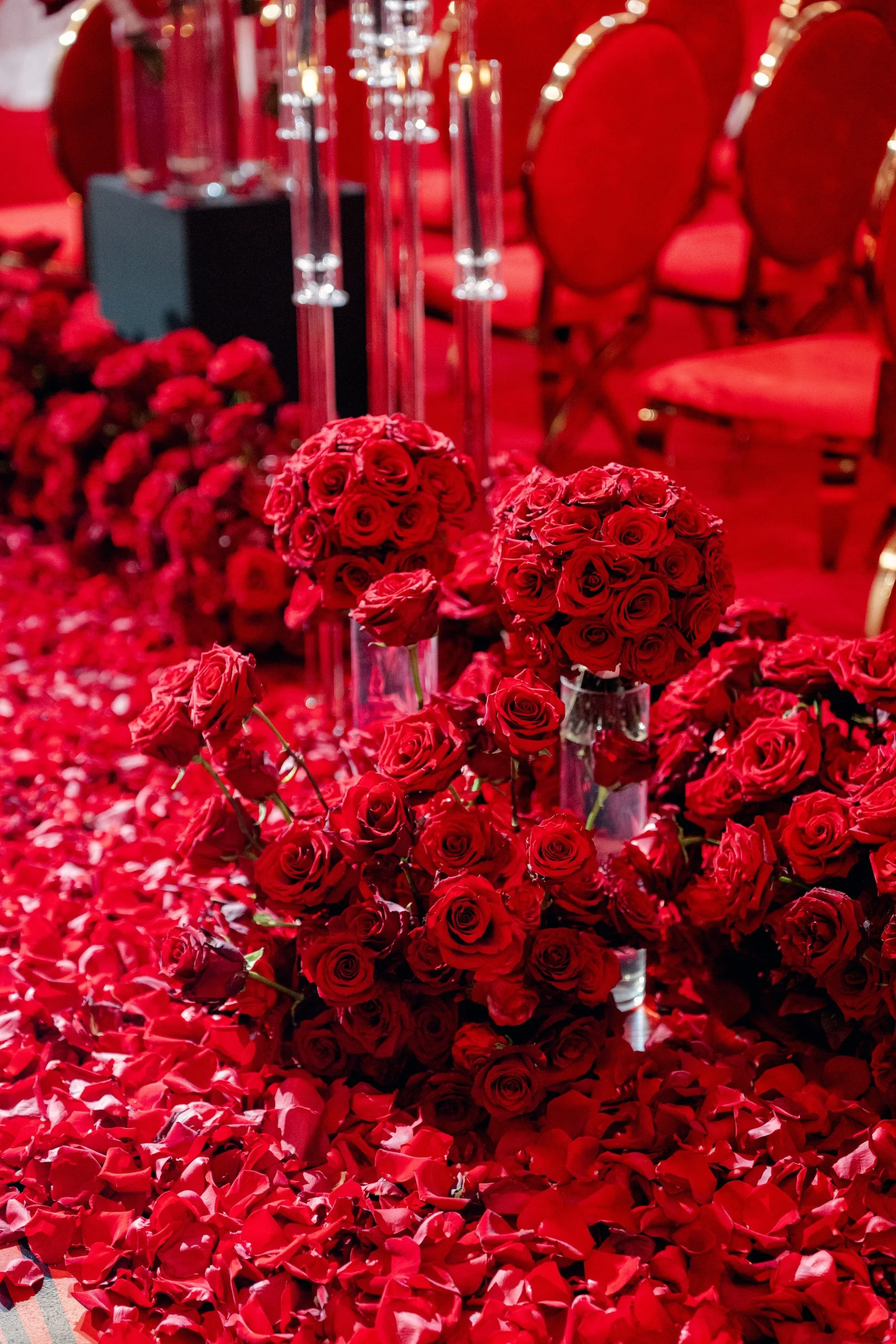 Deep red wedding ceremony.  Luxury Las Vegas Wedding Planner Andrea Eppolito.