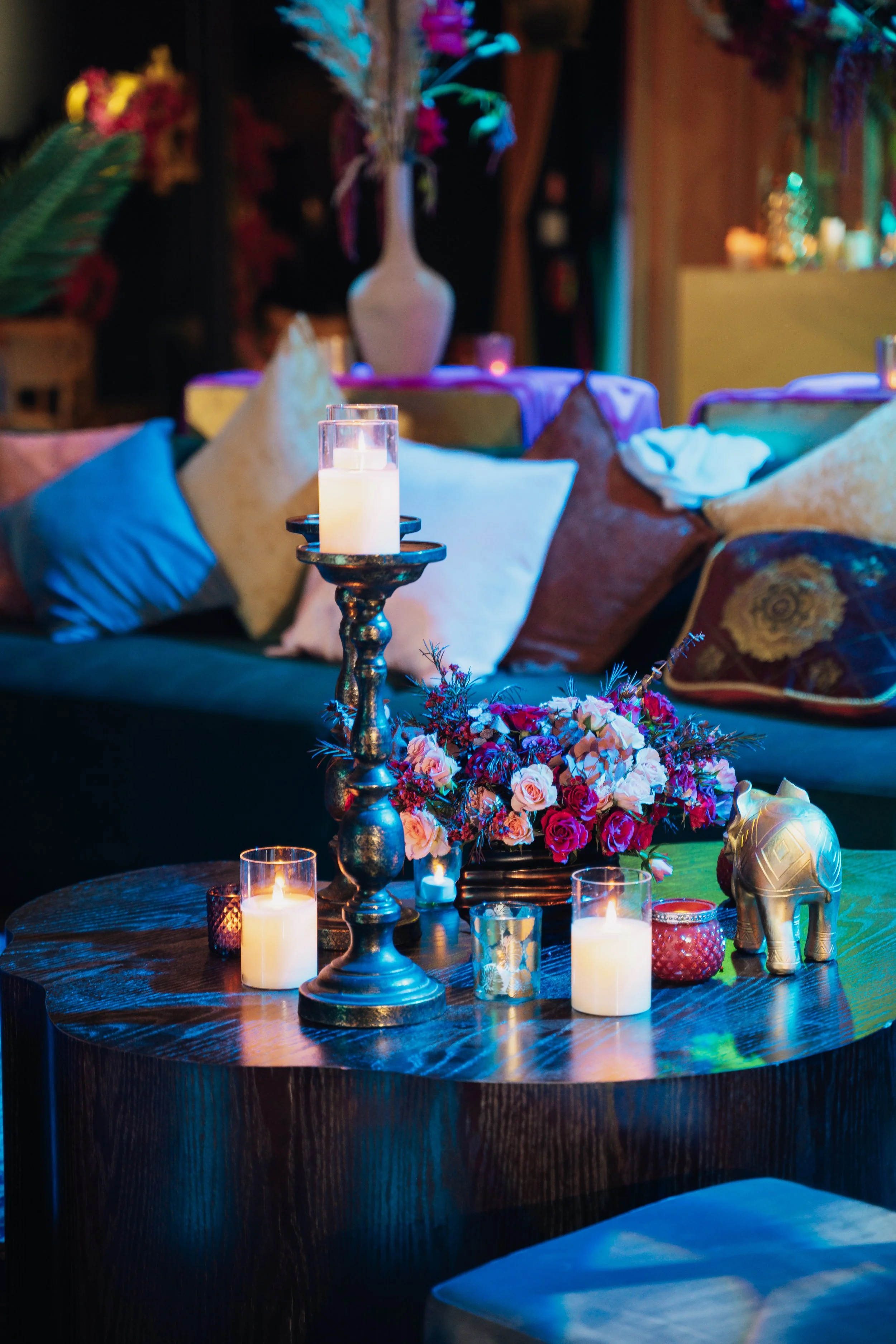 Luxe Arabian Night's Birthday Party in Las Vegas.  Luxury Event Planner Andrea Eppolito.  Images be MESUS Studio.