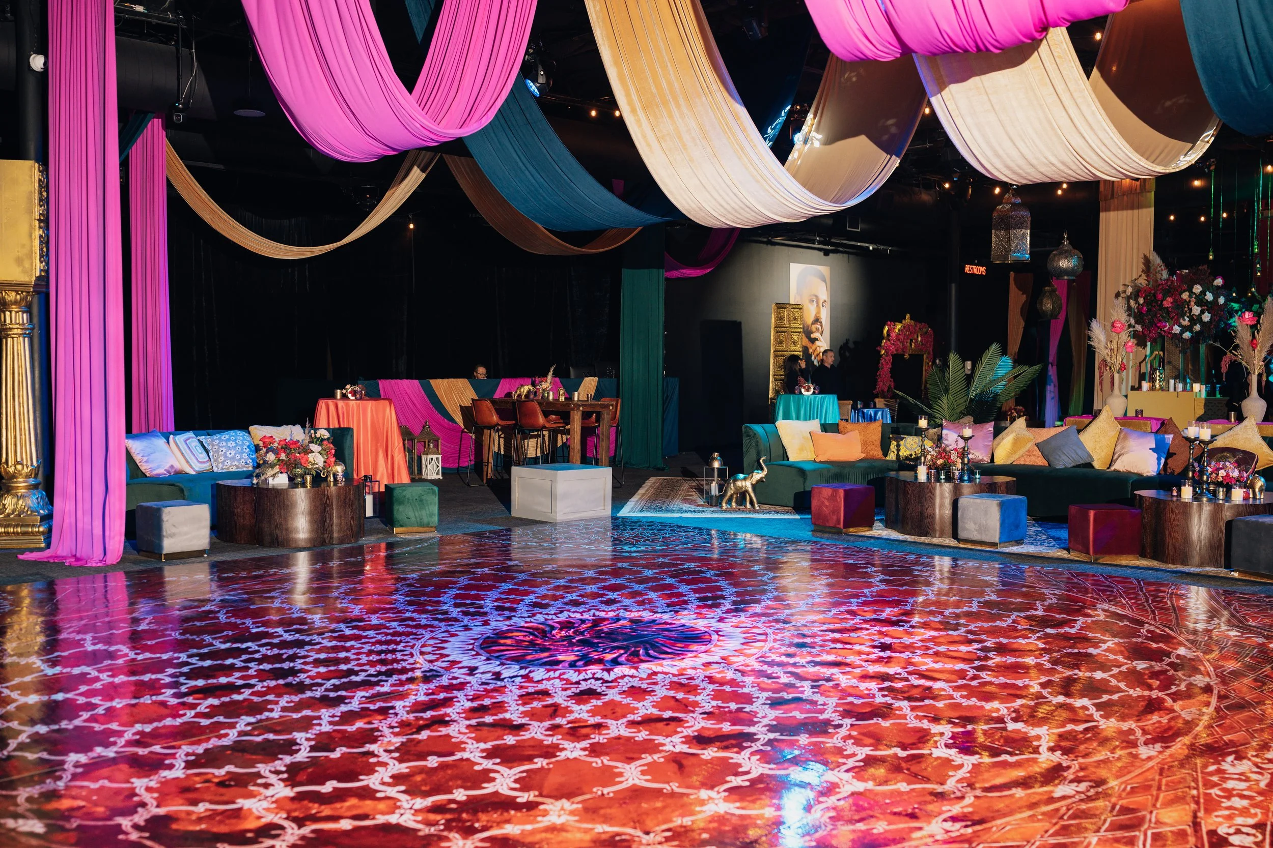 Luxe Arabian Night's Birthday Party in Las Vegas.  Luxury Event Planner Andrea Eppolito.  Images be MESUS Studio.