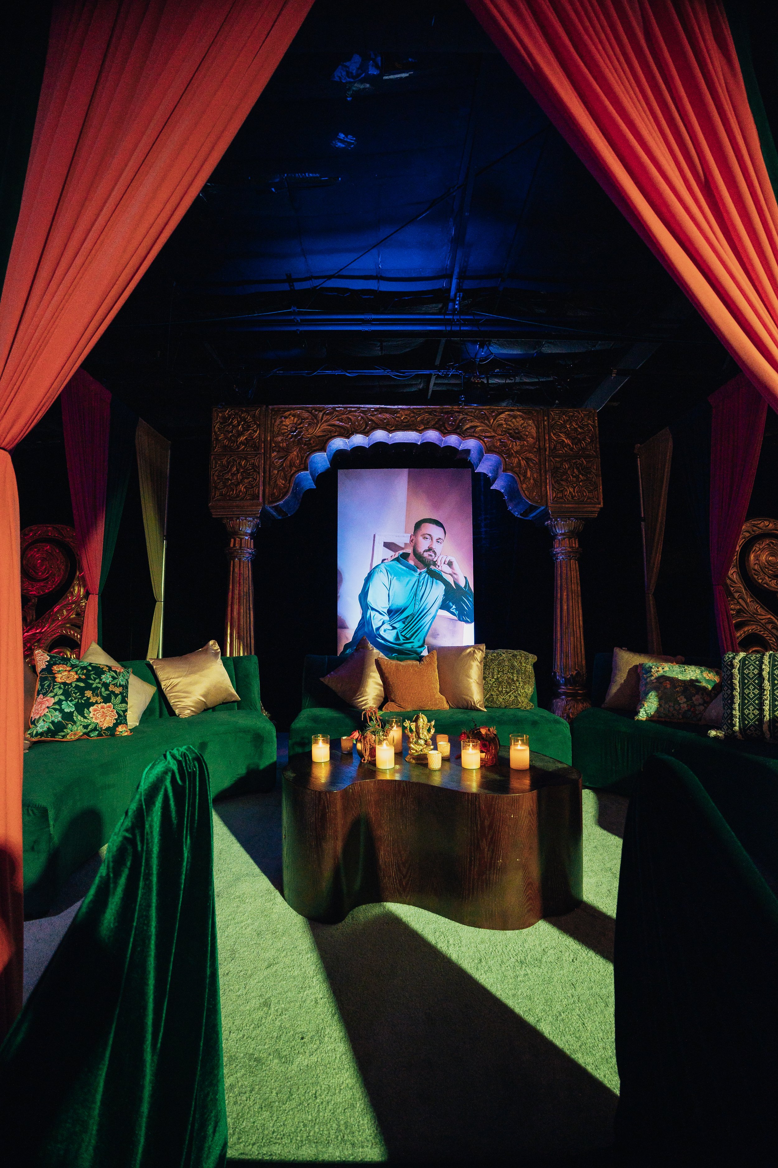 Luxe Arabian Night's Birthday Party in Las Vegas.  Luxury Event Planner Andrea Eppolito.  Images be MESUS Studio.