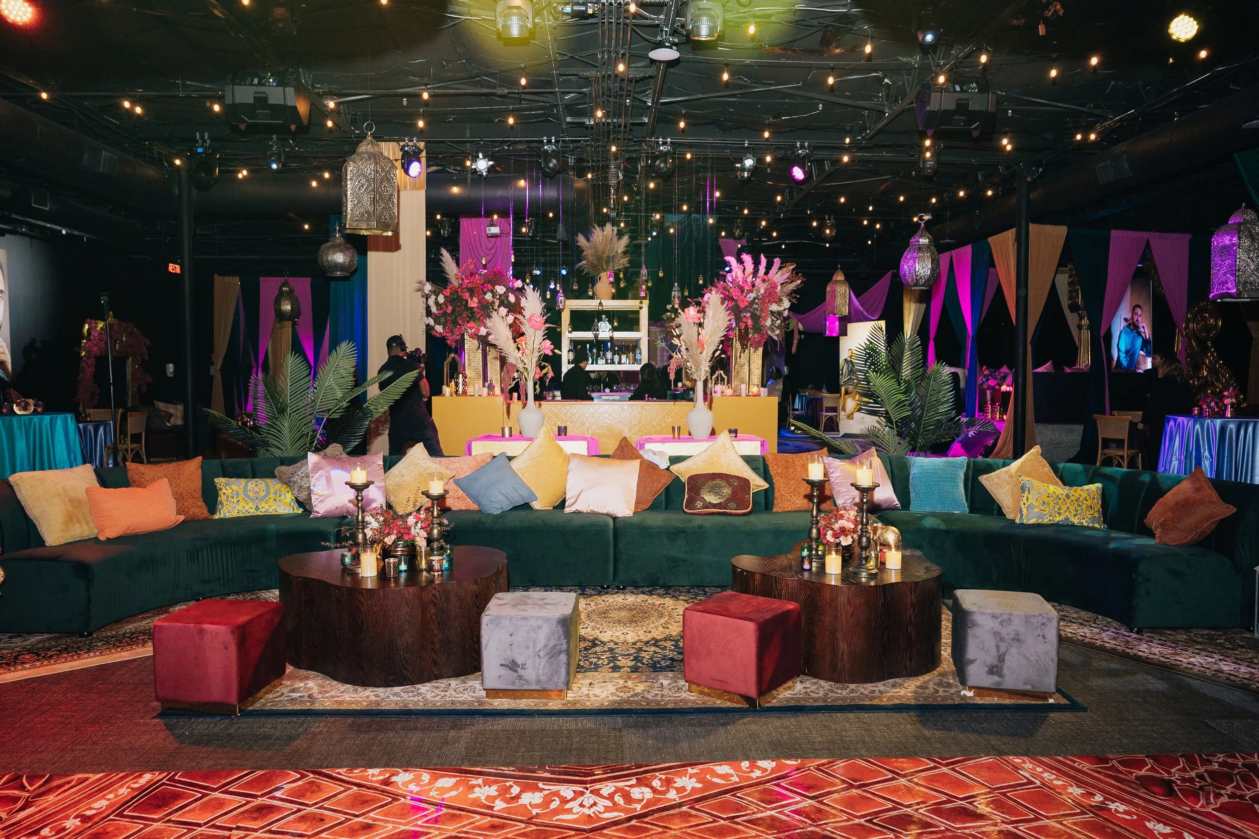 Luxe Arabian Night's Birthday Party in Las Vegas.  Luxury Event Planner Andrea Eppolito.  Images be MESUS Studio.