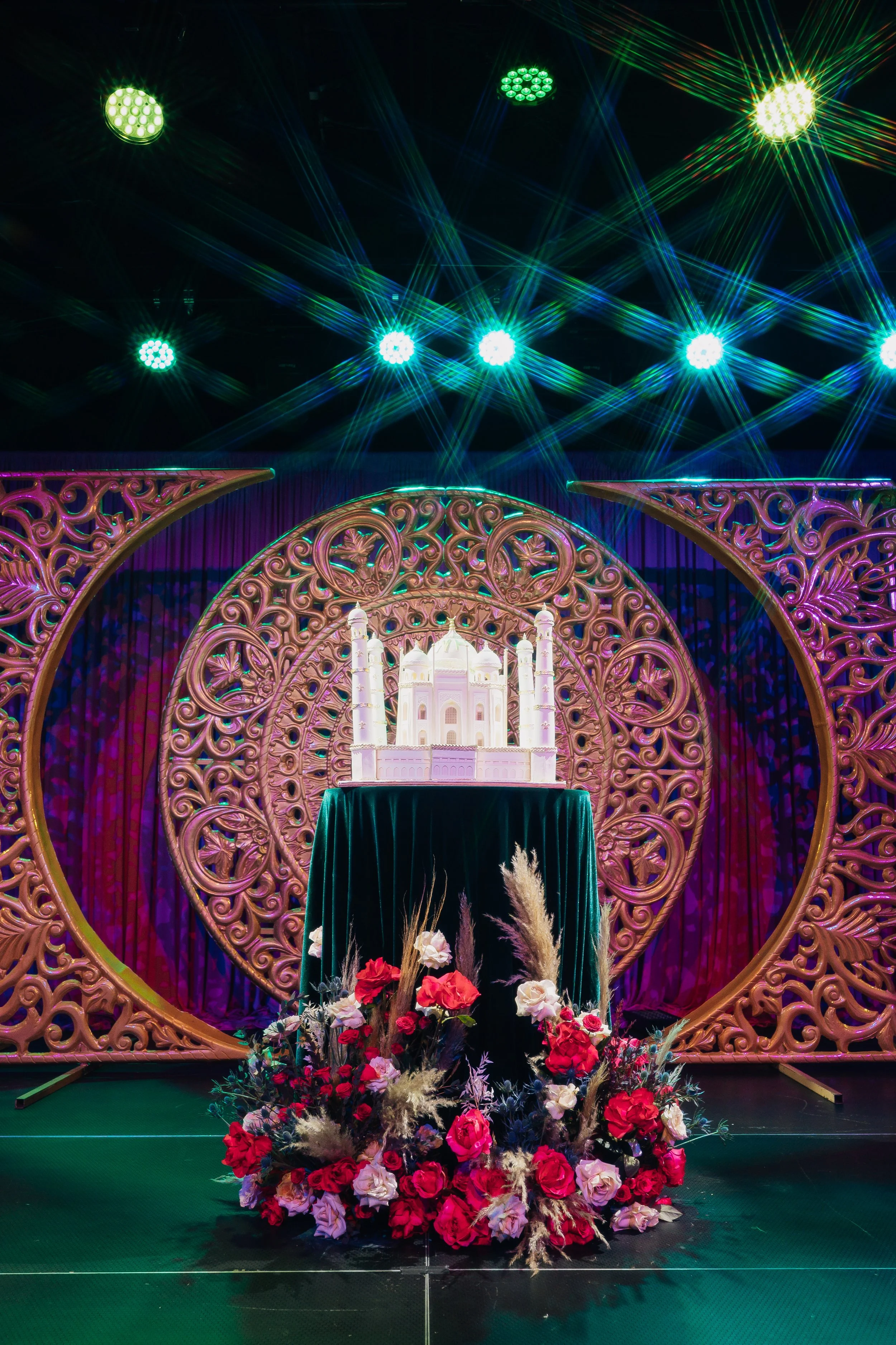 Taj Mahal Birthday Cake by CAKED Las Vegas. Luxe Arabian Night's Birthday Party in Las Vegas.  Luxury Event Planner Andrea Eppolito.  Images be MESUS Studio.