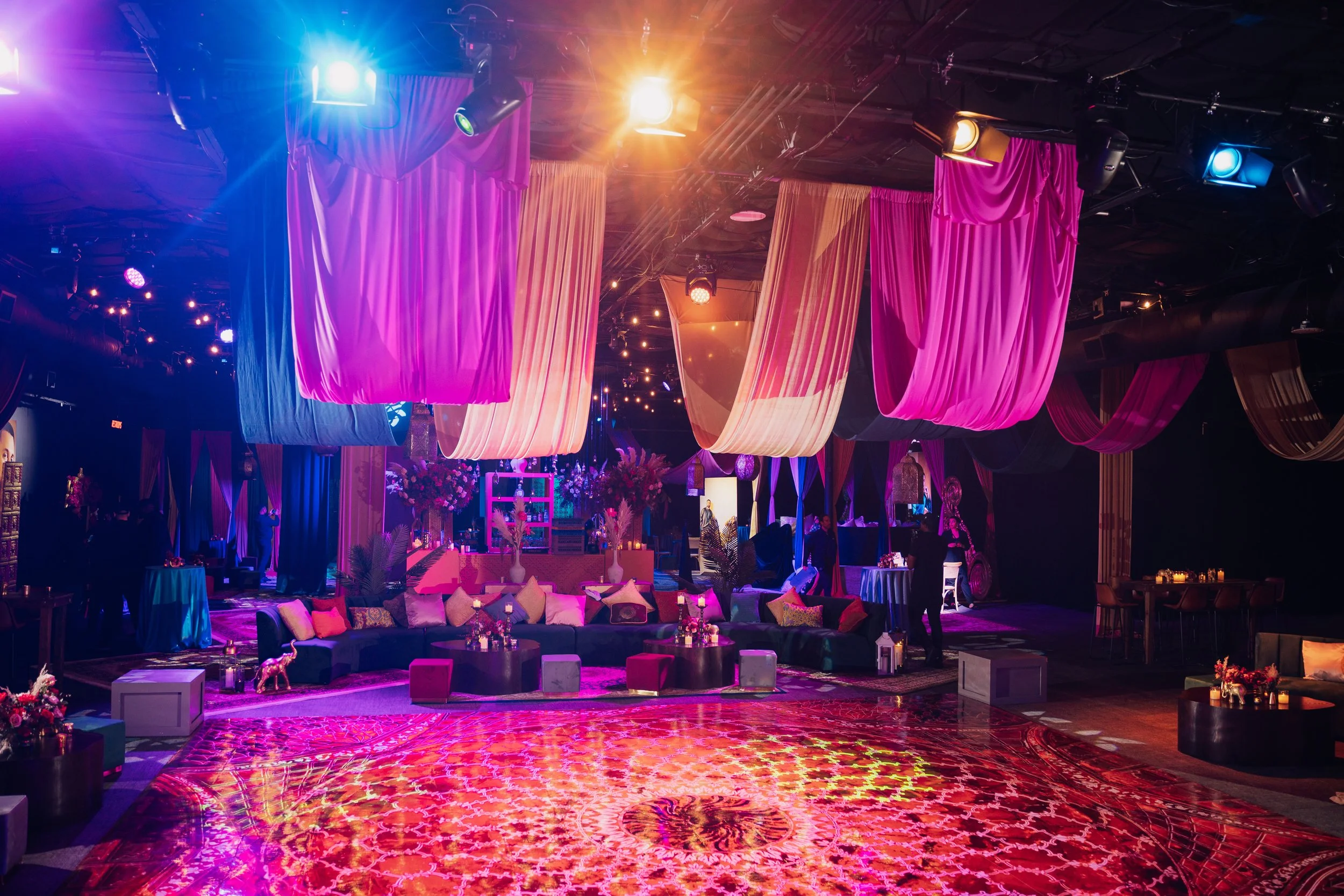 Luxe Arabian Night's Birthday Party in Las Vegas.  Luxury Event Planner Andrea Eppolito.  Images be MESUS Studio.