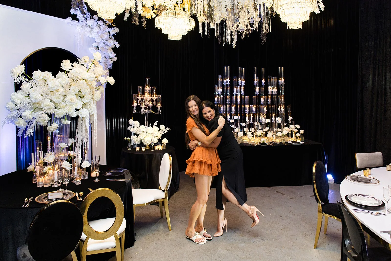 Destination Wedding Planner_Floral Demo_S0A6697.jpg