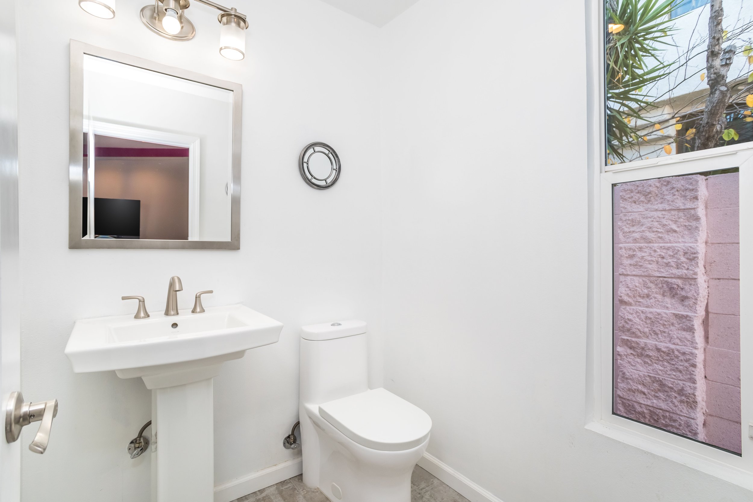 6237 Carpenter Avenue - High Resolution (26).jpg