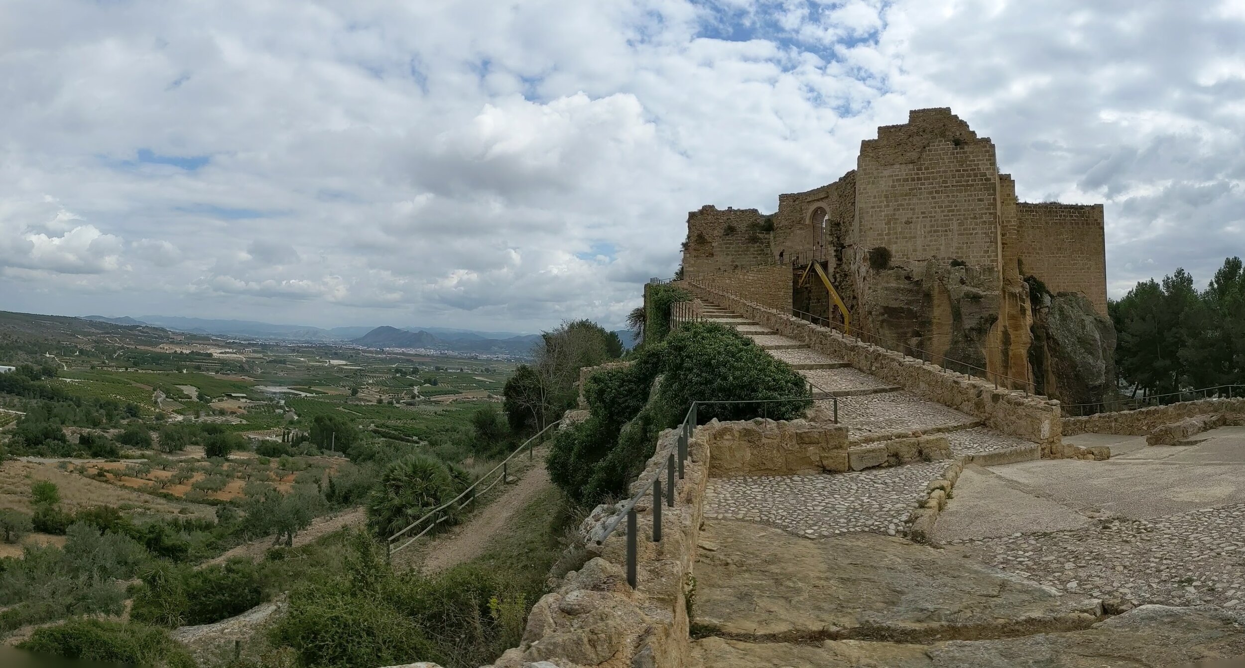 PANO_20190320_124007.vr.jpg