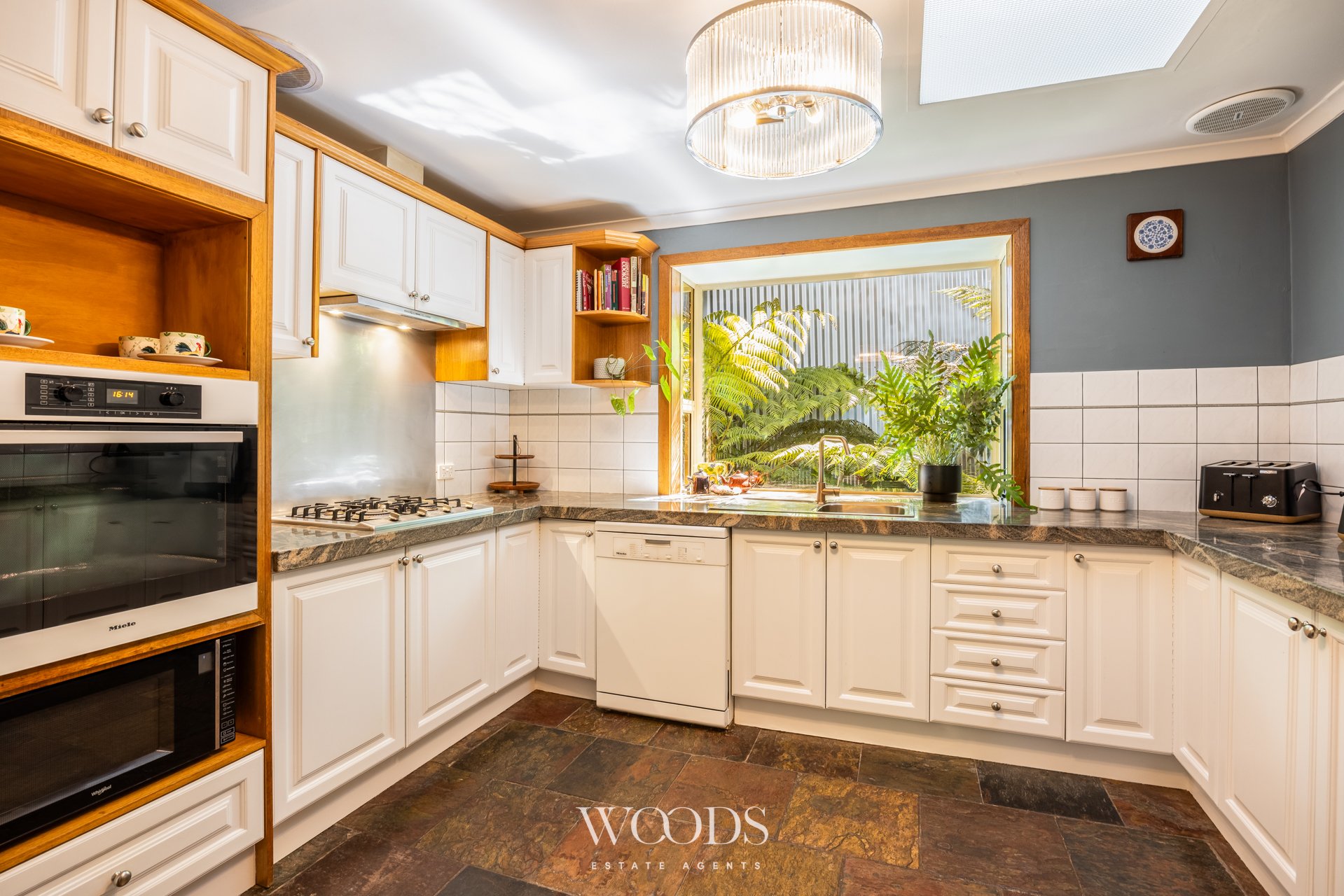 338MDTRdSassafras - G-WebWM-2.jpg