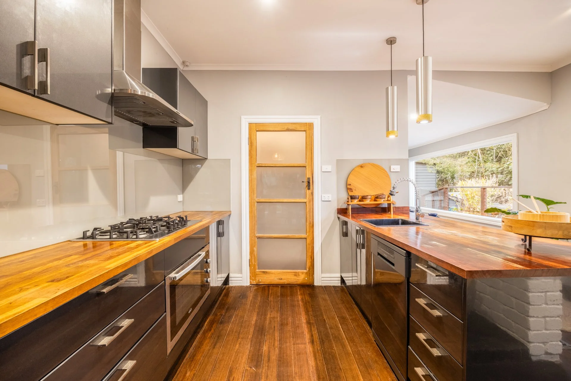 20 Jeeves Ave, Kalorama-192-HDR-Edit.jpg