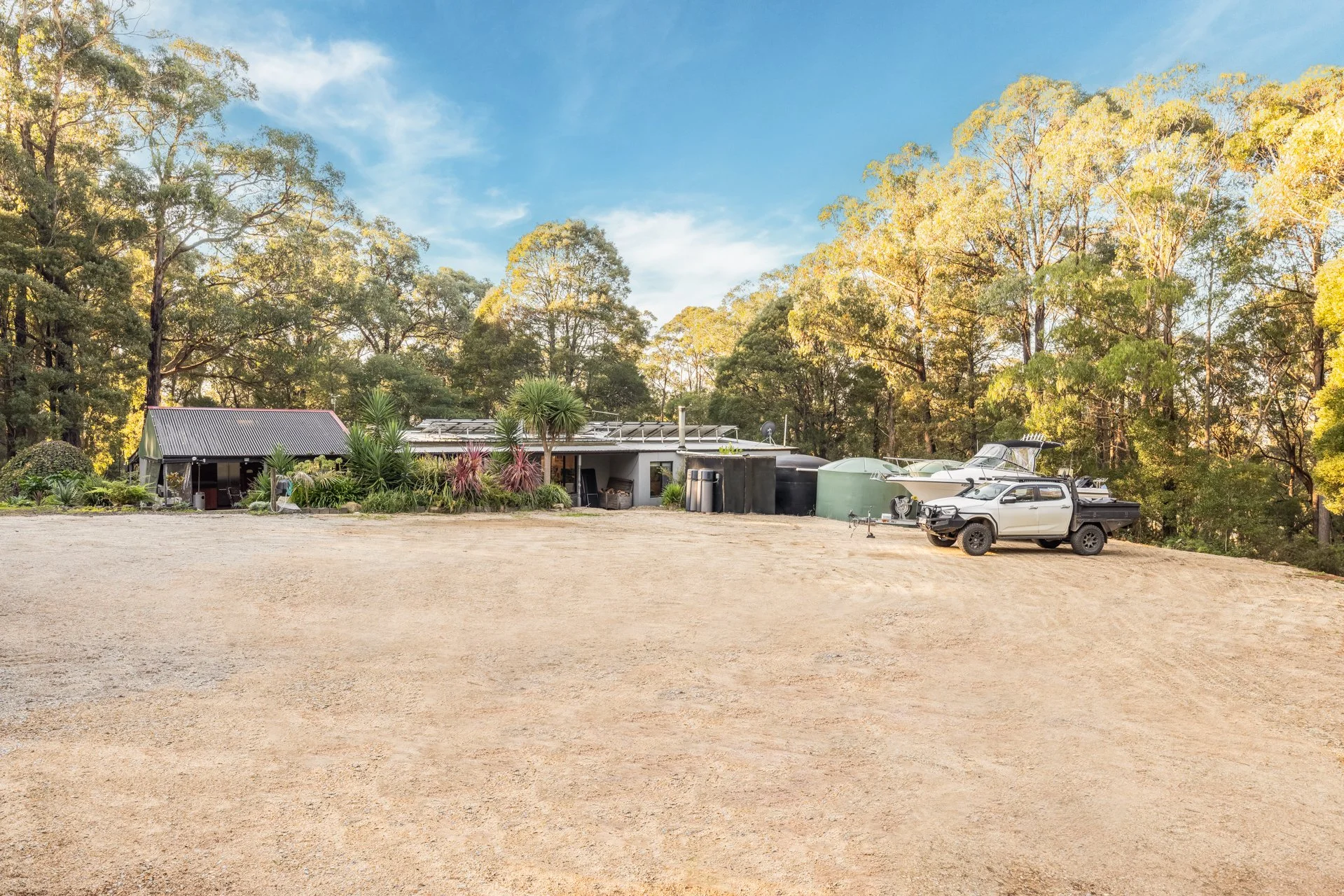 250 Gembrook-Tonimbuk Rd - G-W-3.jpg