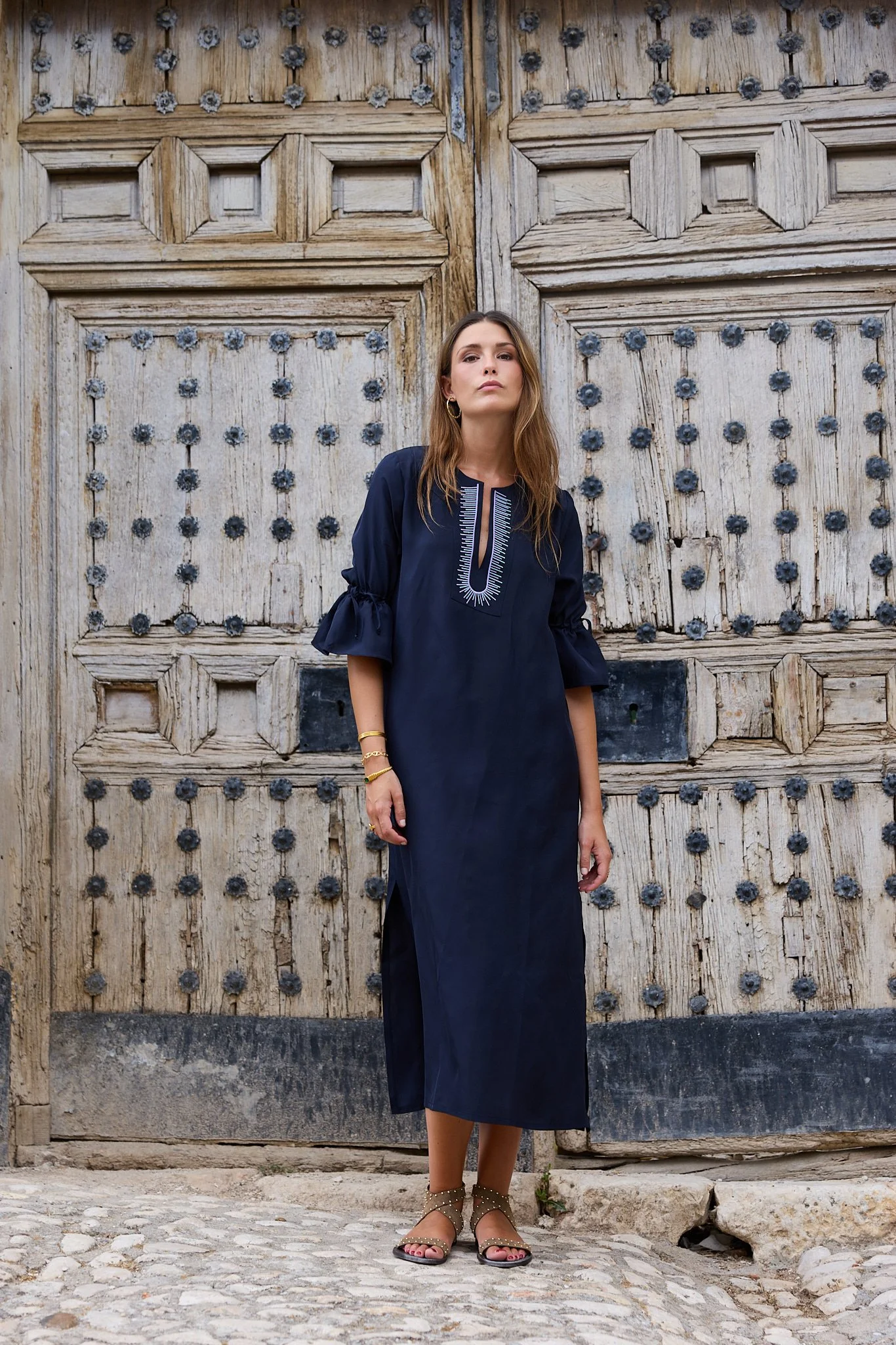 the silk kaftan navy