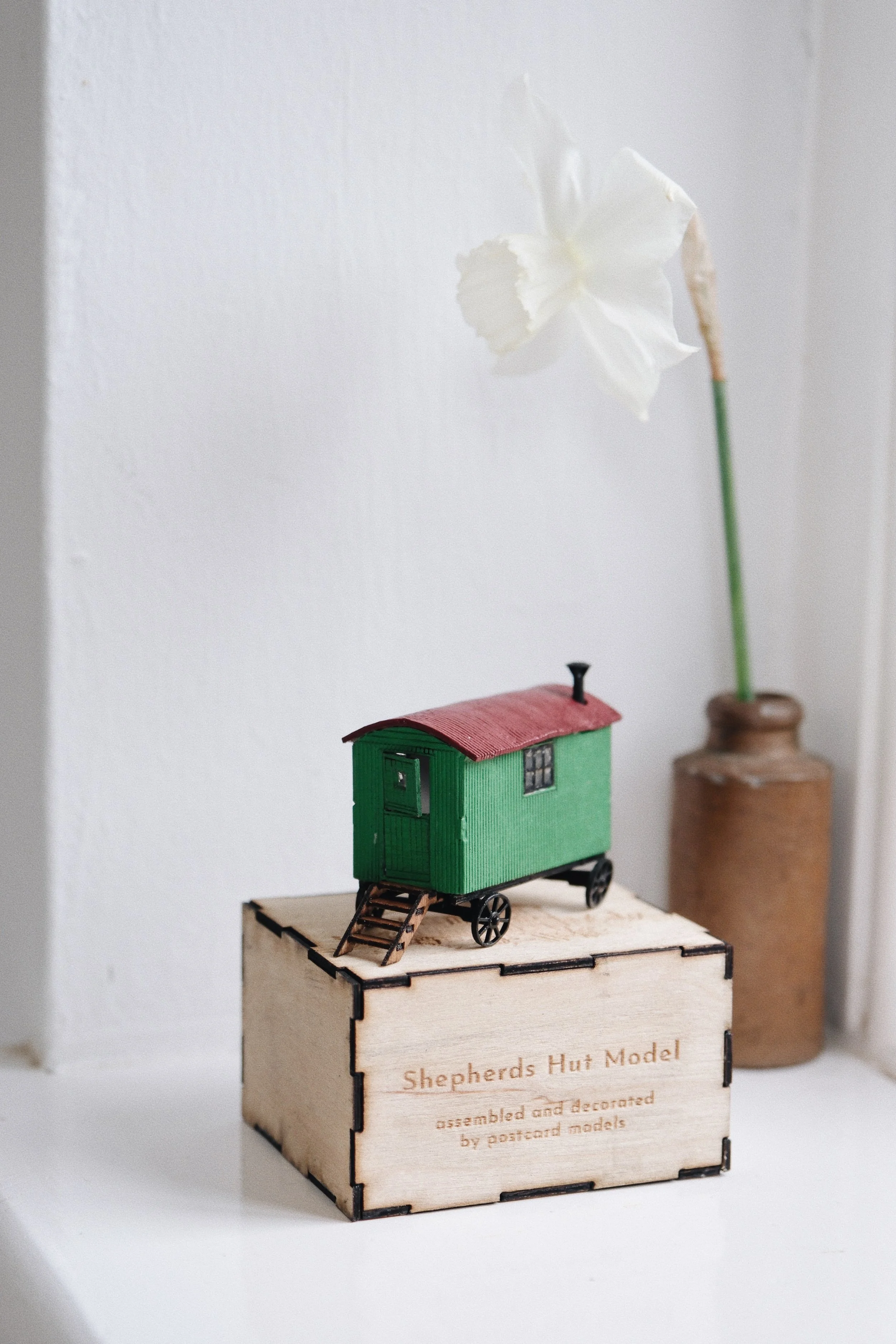 Shepherds Hut Assembled Model (OO-scale)