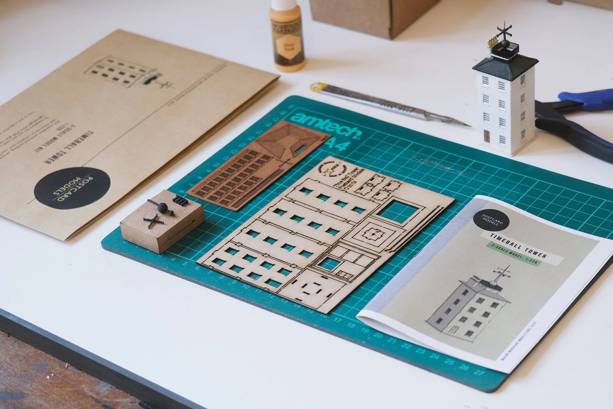 Deal Timeball Tower Model Kit (Z-scale 1:220)