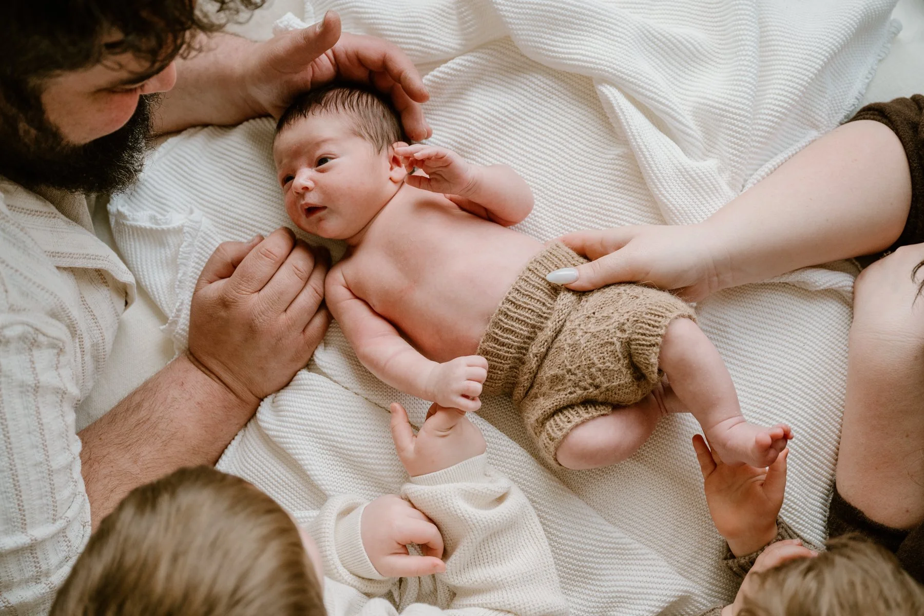 Jasmine, JC and their boys. Little moments and big memories.

#alburywodonganewborns #alburynewbornphotographer #wodonganewbornphotographer #alburywodongaphotographer