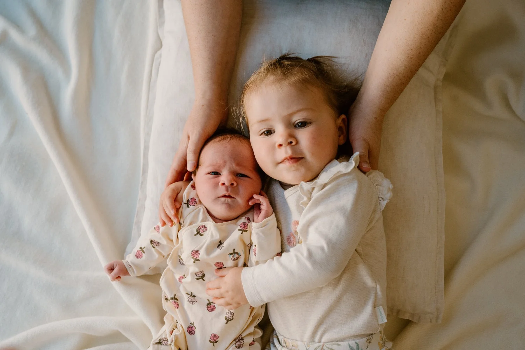 Big sister Aiva and her new little bestie. 

#wodonganewborns #alburynewborns #alburywodongaphotographer #alburywodonganewbornphotography #alburywodonganewborns