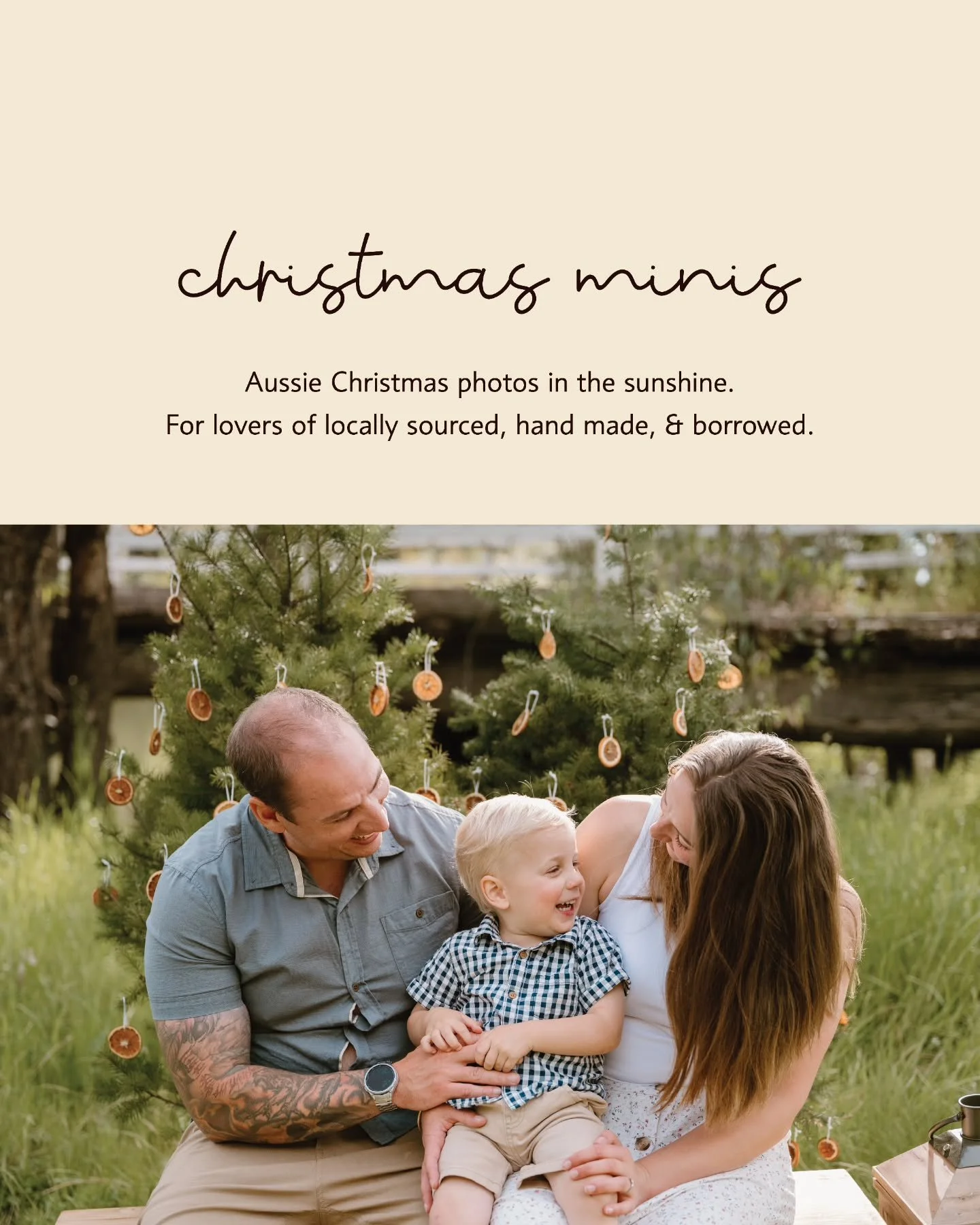 Aussie Christmas photos by the river.

My first year doing outdoor Christmas minis. Super excited to have @pottedpines with us for a second time this year! We've got two beautiful trees in this set up, but I think a third would look magical. What do 