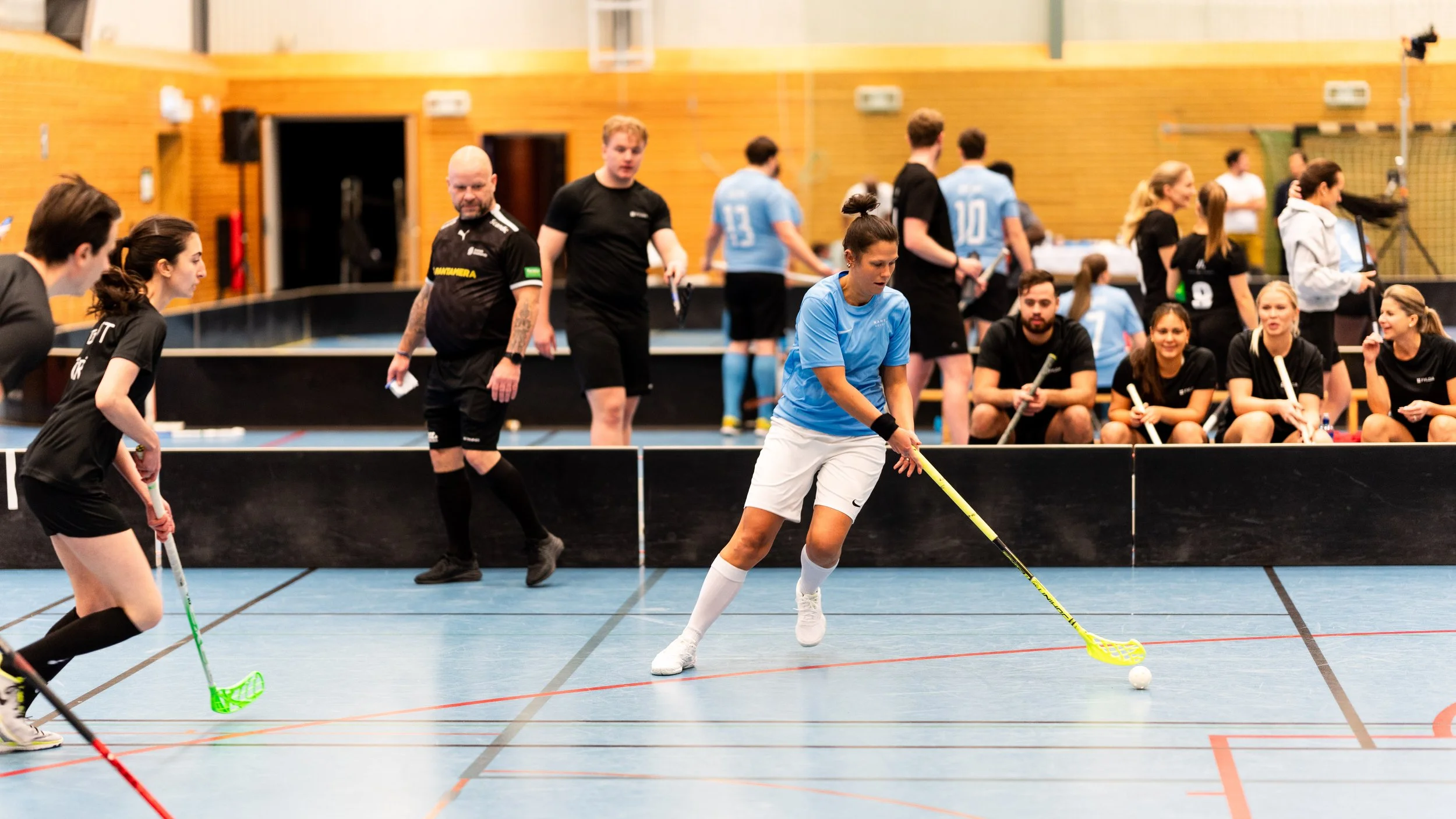 Bilder_Advokatinnebandy-9.jpg