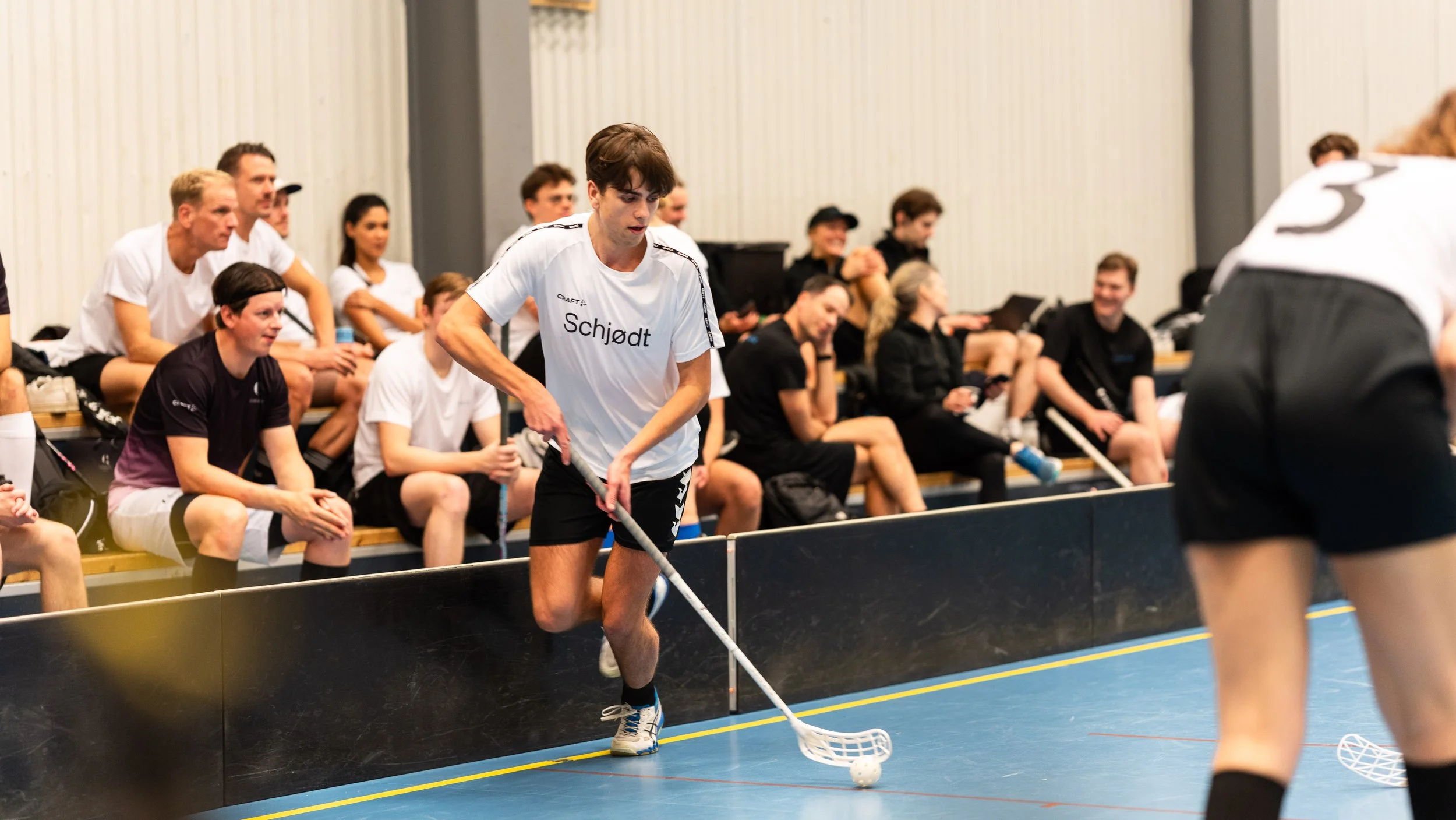 Bilder_Advokatinnebandy-35.jpg