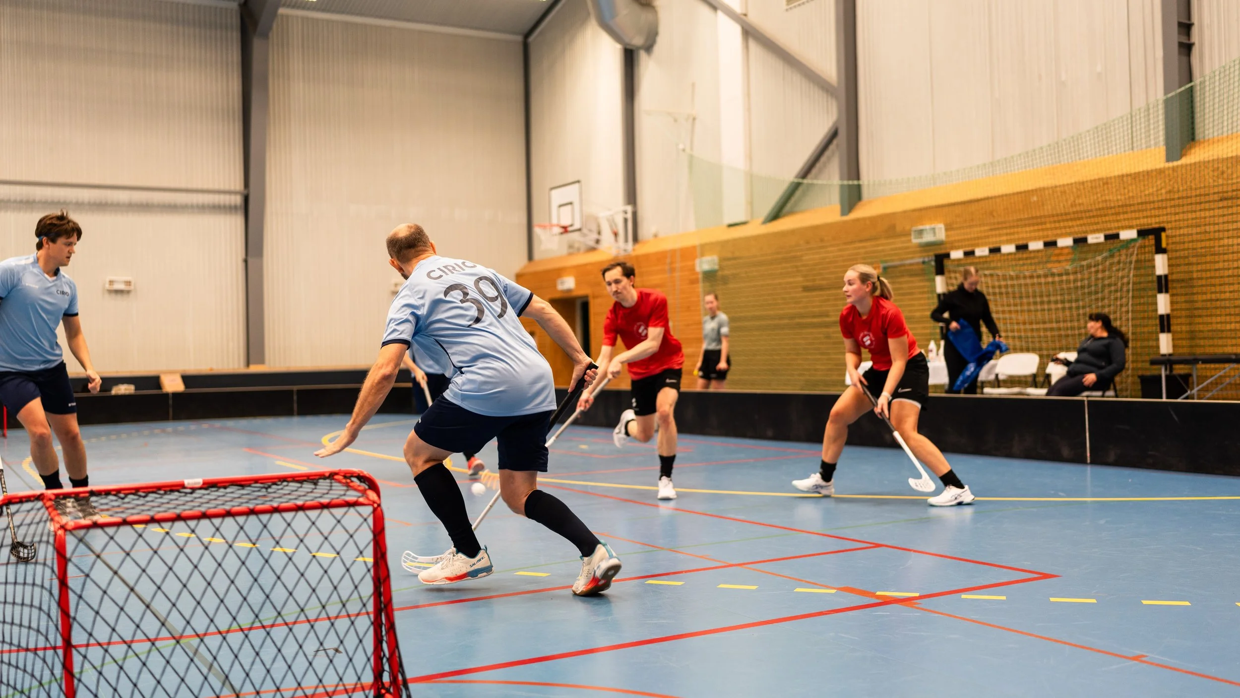 Bilder_Advokatinnebandy-42.jpg