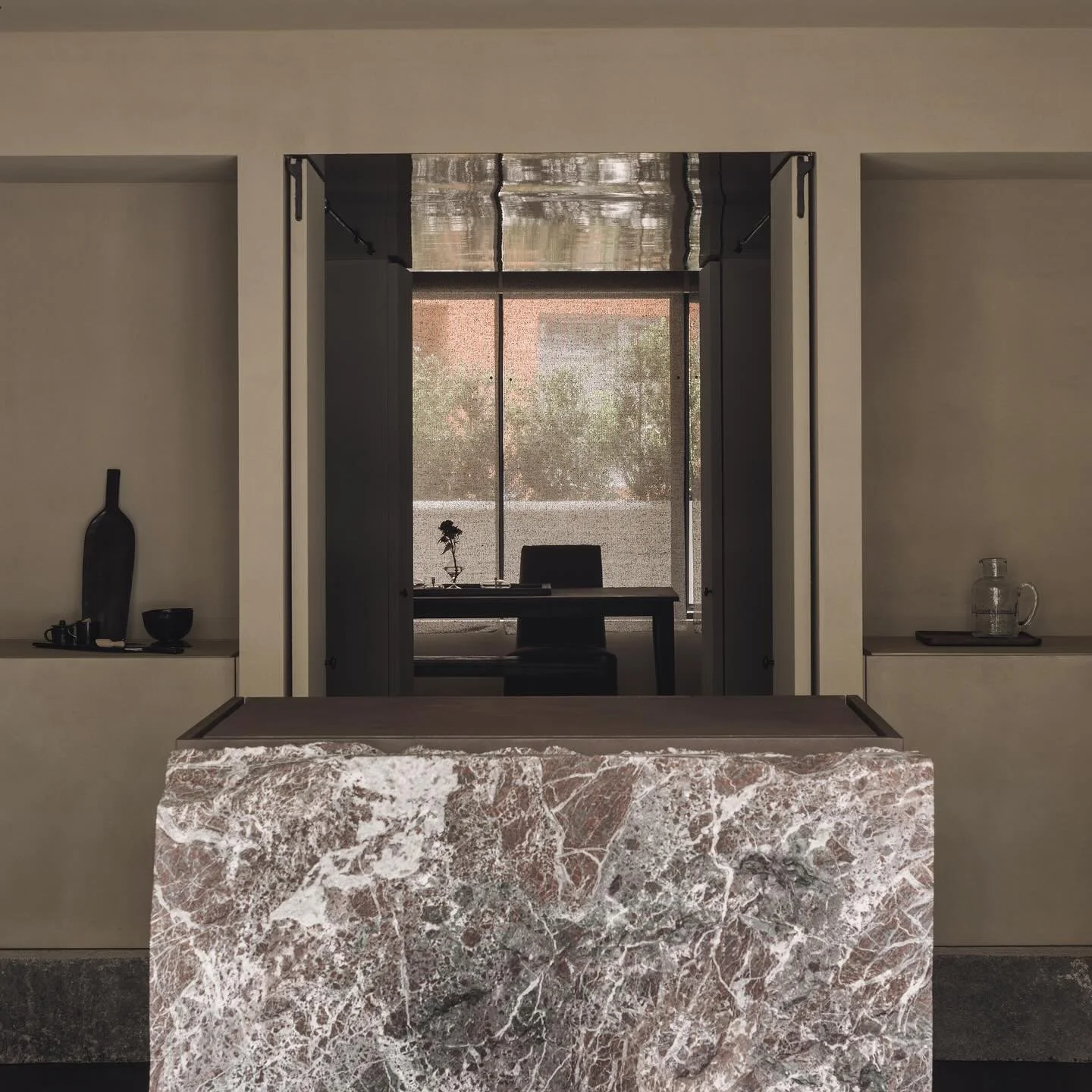 Vesper office

Design @vesperprojects 
Photographer @tijsvervecken