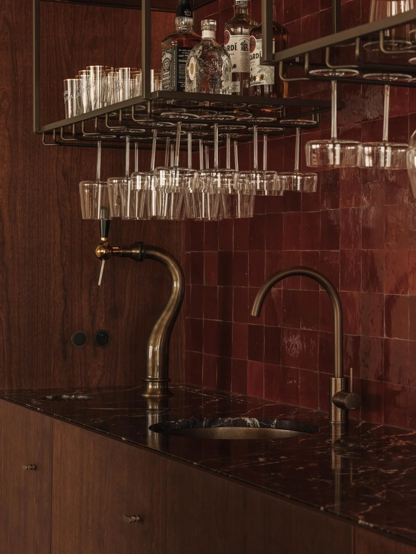 Project VV - bar

Interior design @vesperprojects 
Photographer @tijsvervecken