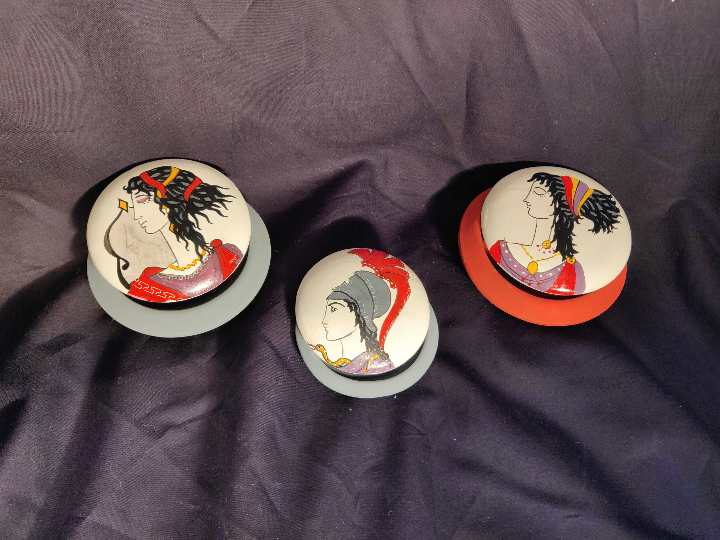 Μπιζουτίερες, στρογγυλές