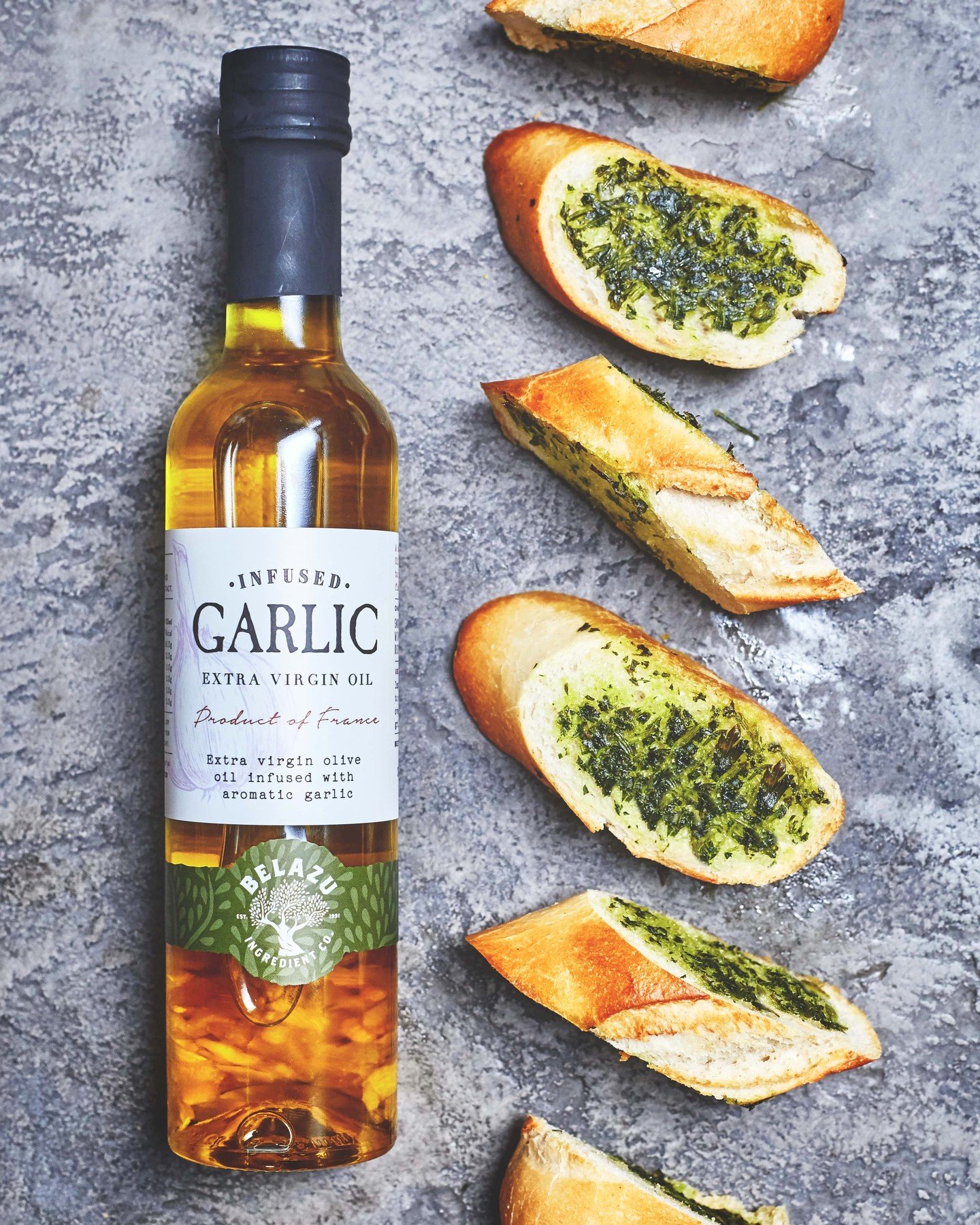 Add some pizzazz to your dishes with the Infused Oil range from @belazu_co - Our pick of the flavours is the extra virgin garlic infused oil. 

Smooth, mellow garlic flavours suffuse through the oil for a whole month. Then, as the bottle is filled, e
