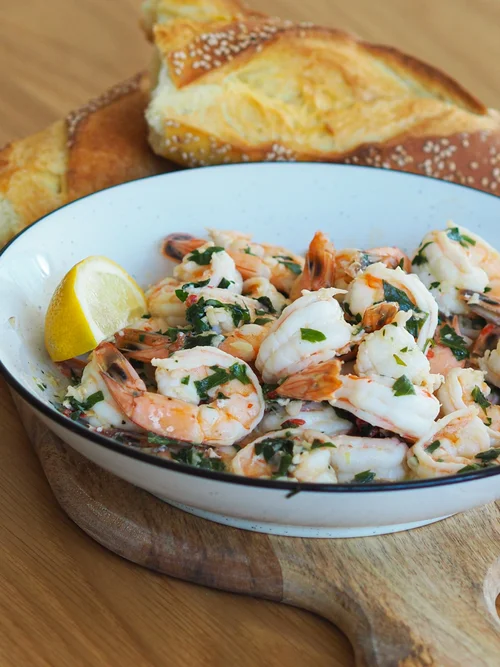 Garlic and white wine prawns — Labrini Nutrition