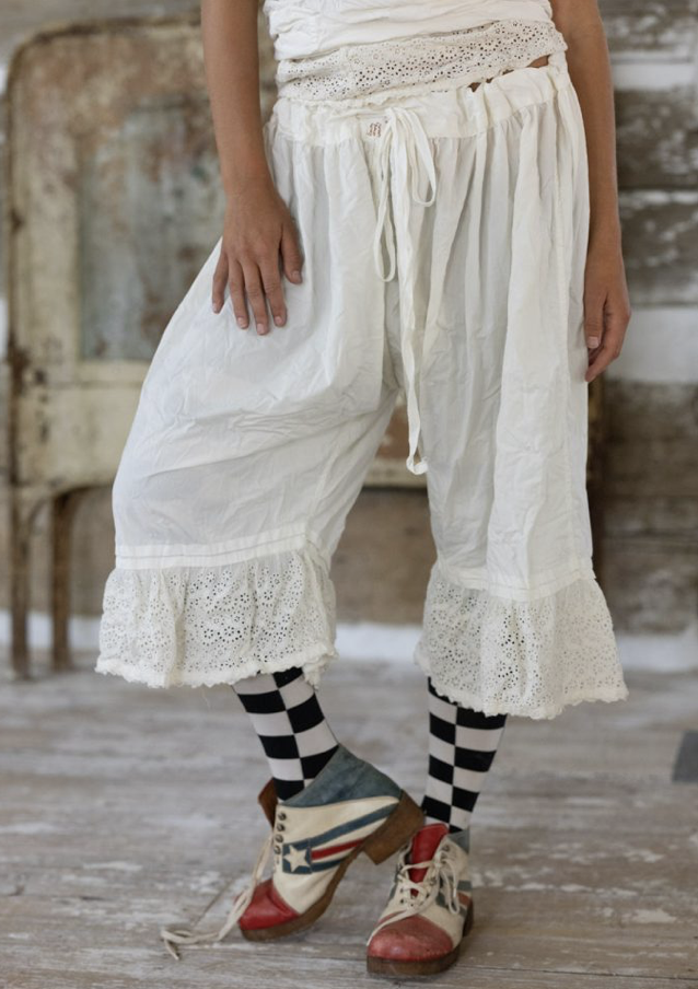 MP bloomers 213 true 450..png