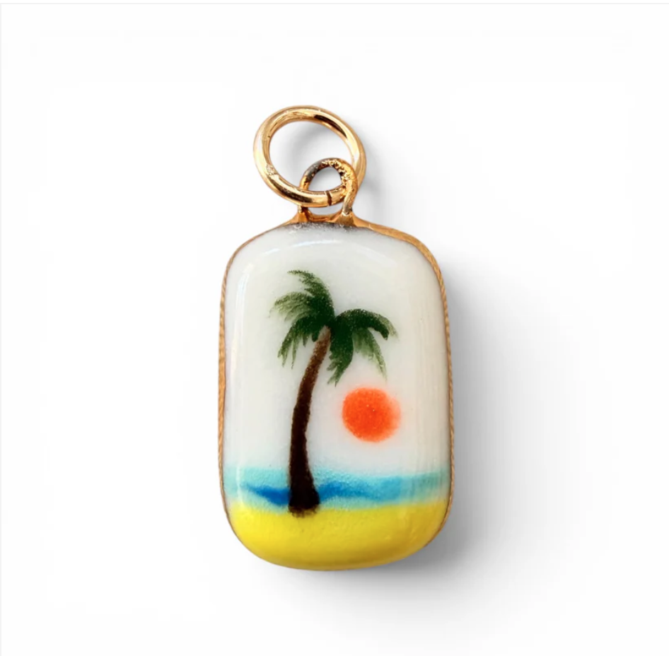 Shá Parlé Palm Tree Sunset Charm