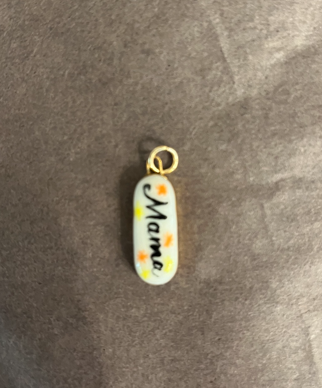Shá Parlé "Mama" charm