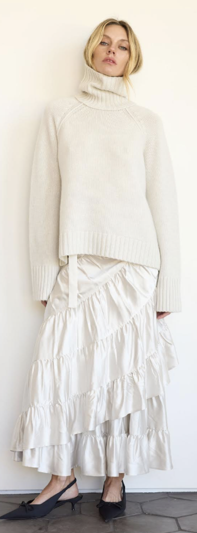 chunky turtleneck in cashmere color Chiffon